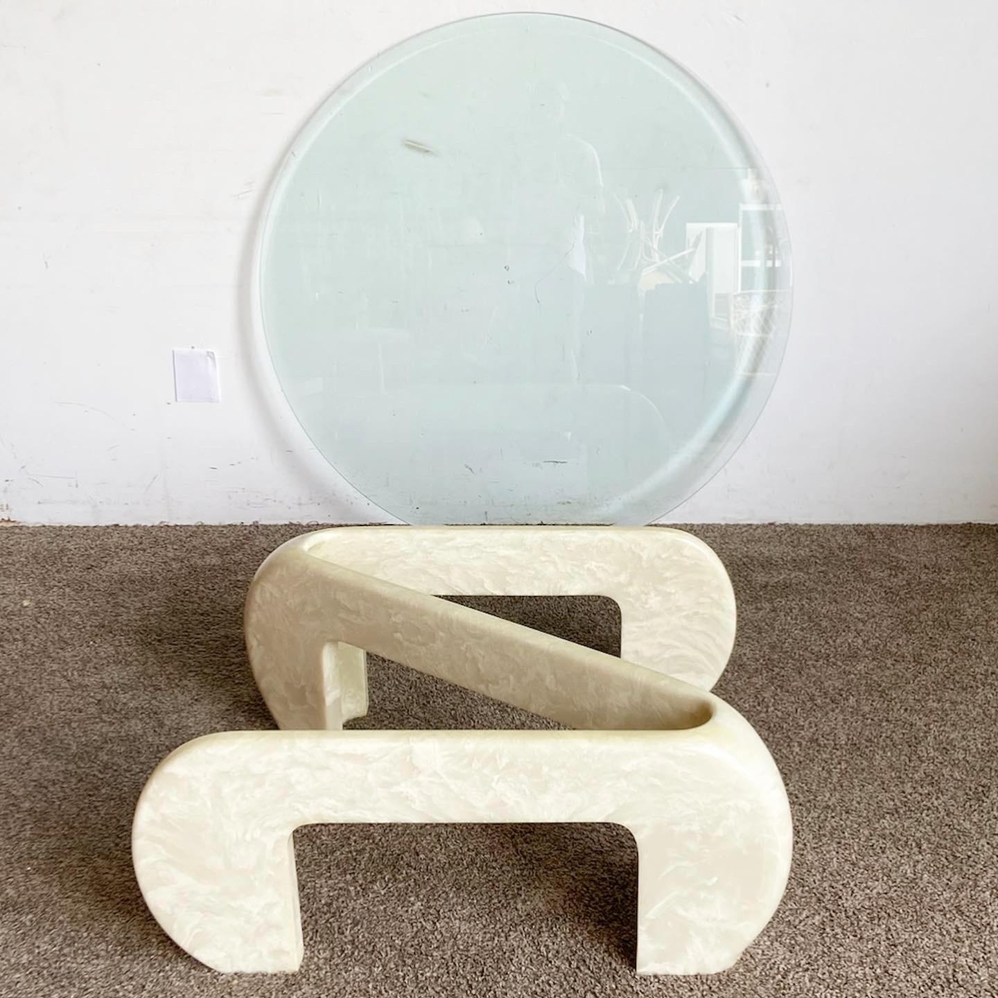 Verre Table basse Z postmoderne à plateau en fibre de verre et faux marbre