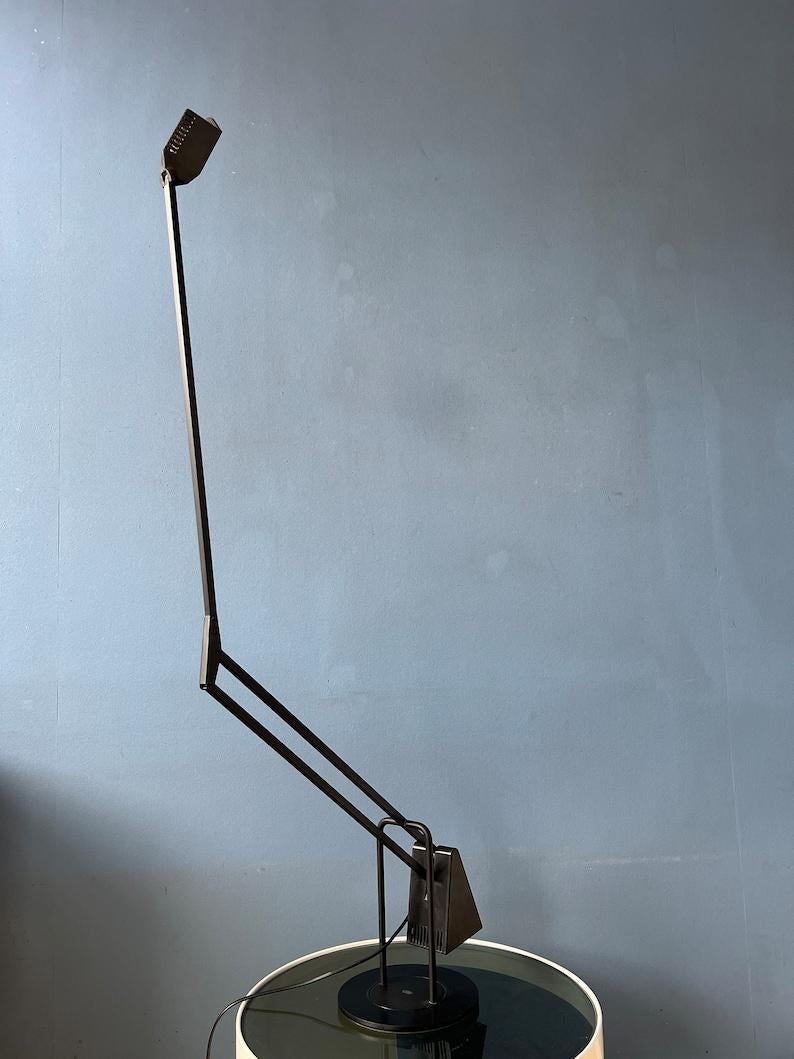 Postmoderne Flamingo-Schreibtischlampe von Fridolin Naef für Luxo, 80er Jahre (20. Jahrhundert) im Angebot