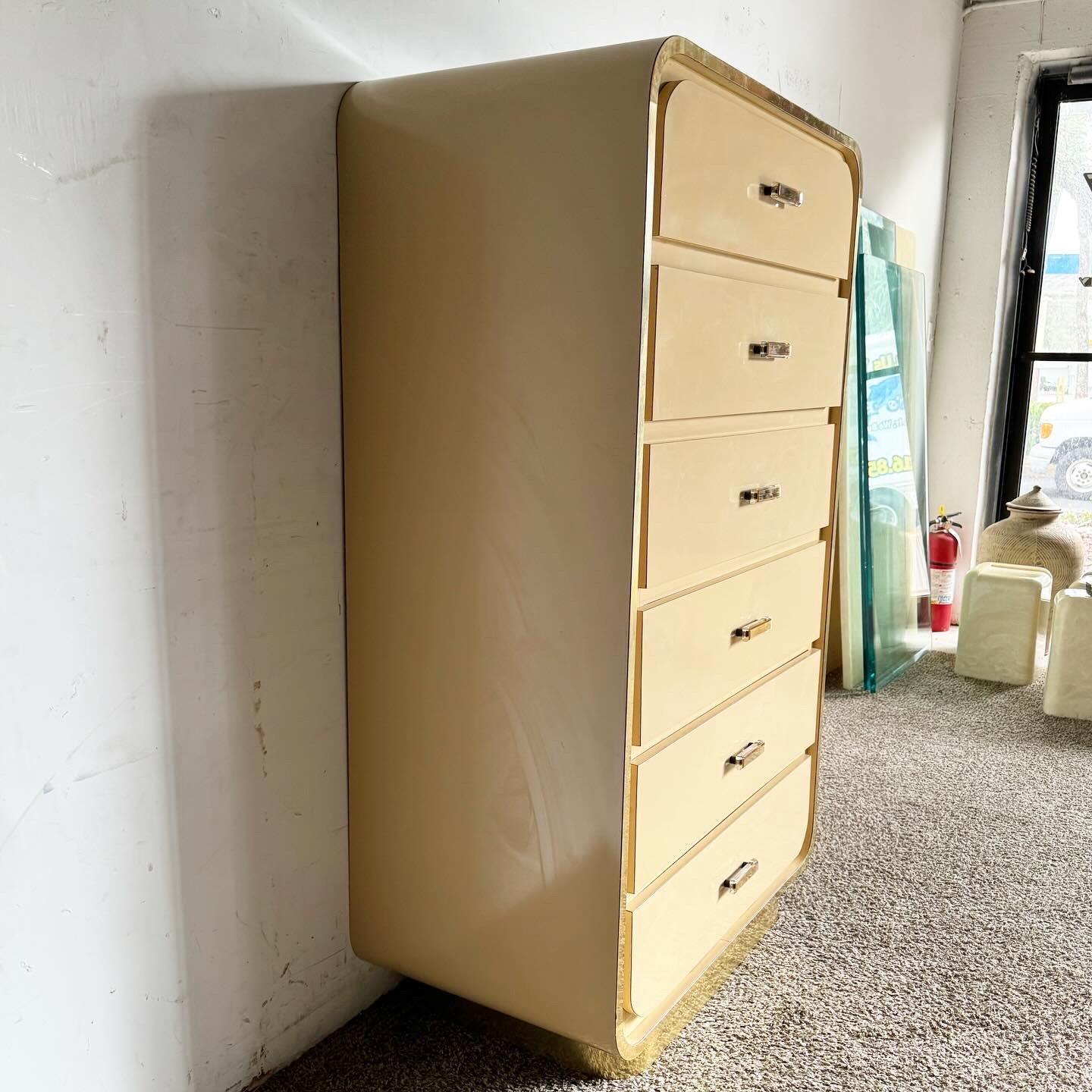 Postmodern Flesh Lacquer Laminate Waterfall Highboy Dresser With Gold Accents In Good Condition For Sale In Delray Beach, FL