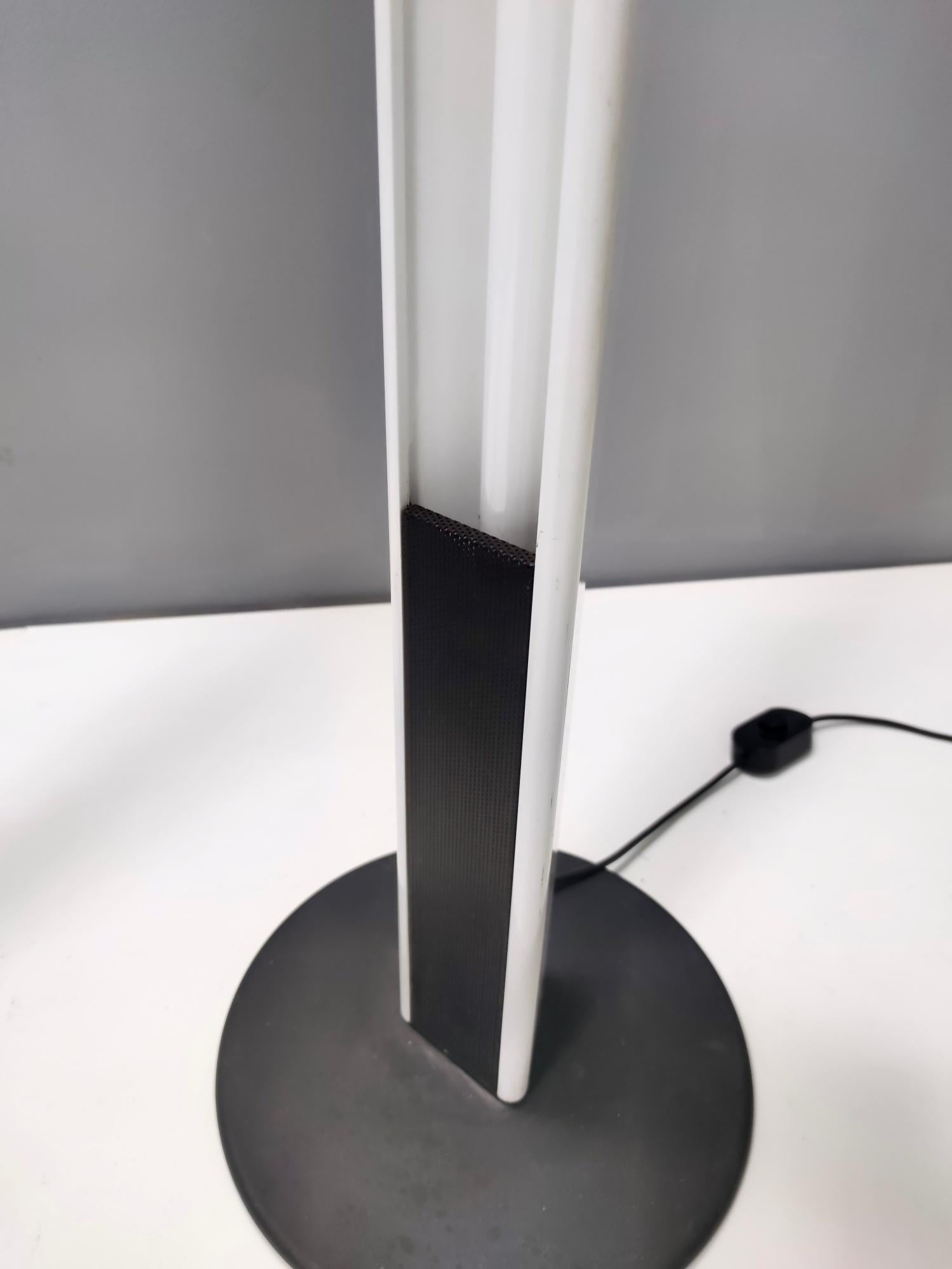 Lampadaire postmoderne Rio de Rodolfo Bonetto et Produit par Luci, Italie en vente 2