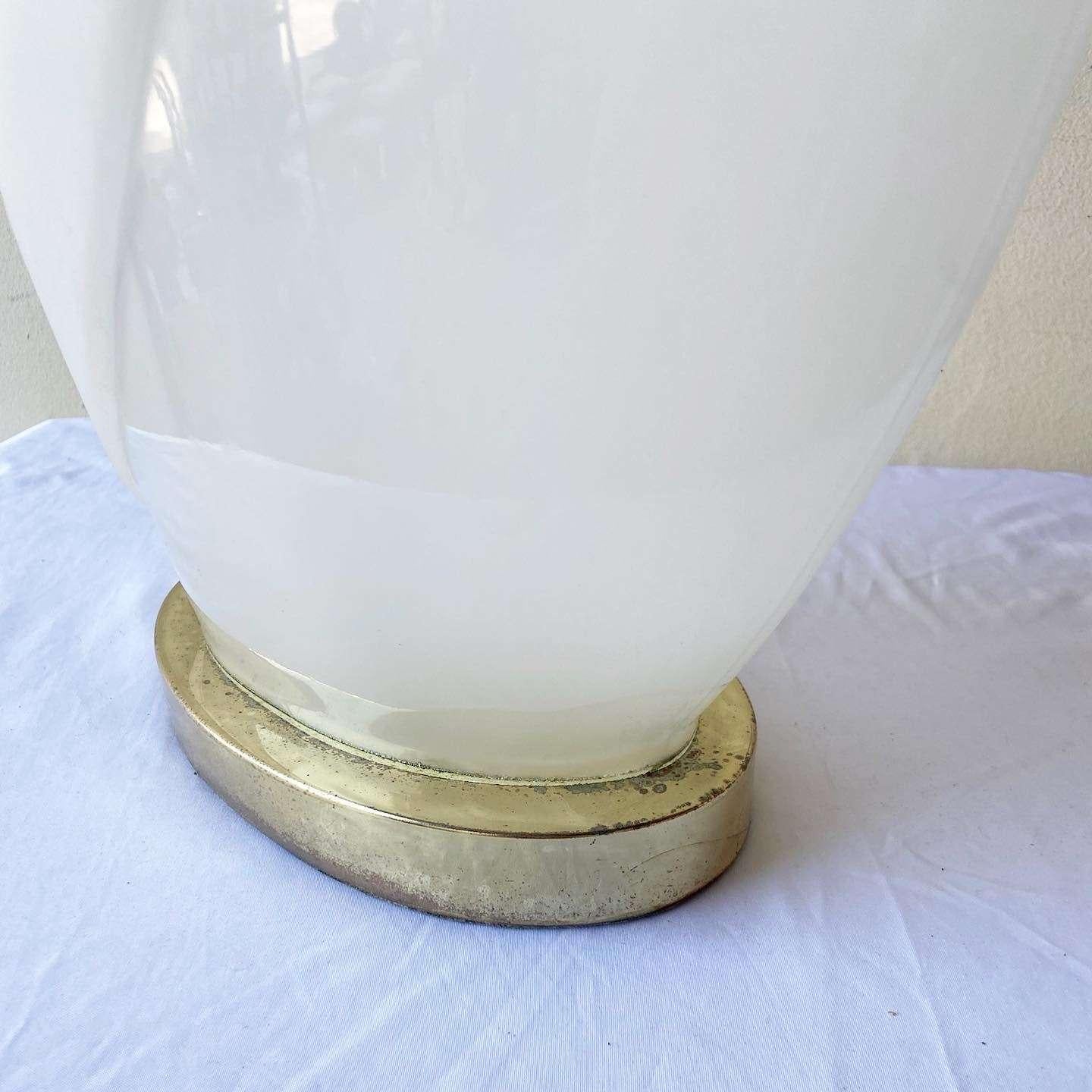 Postmodern Frosted Glass Table Lamp In Good Condition For Sale In Delray Beach, FL
