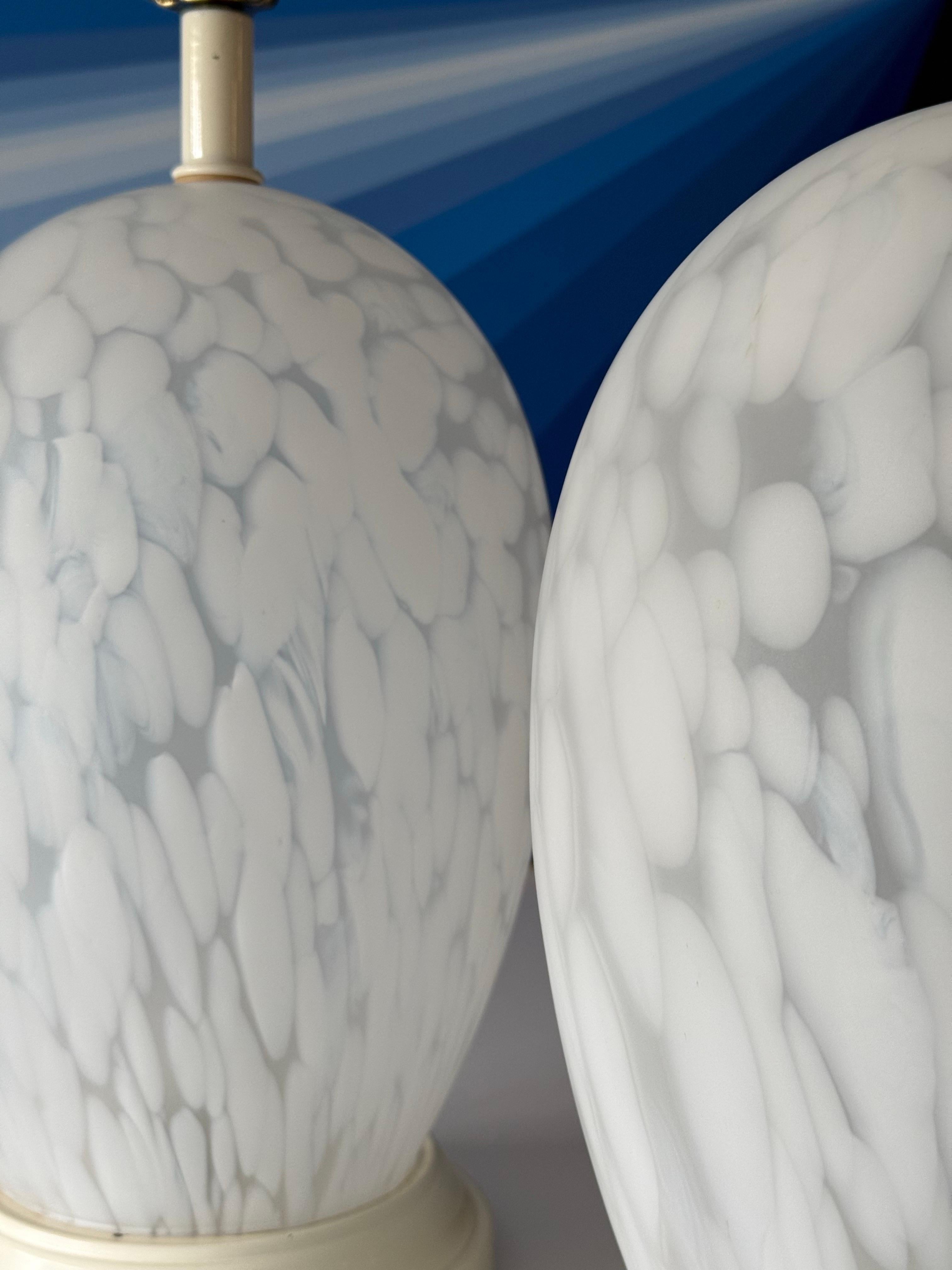 Postmodern Frosted Glass Table Lamps in the Style of Murano For Sale 6