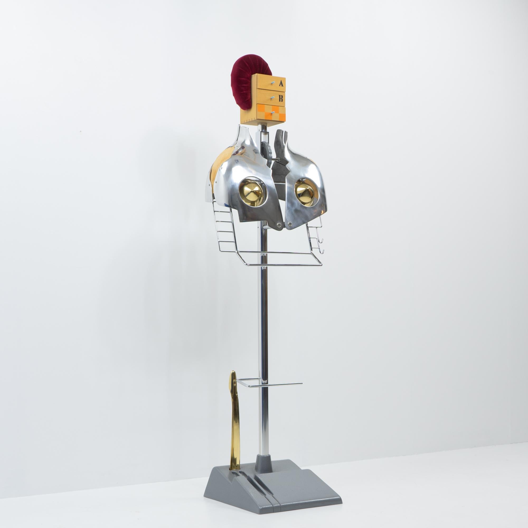 Postmoderner Gaston Valet Stand von Marc Sadler für Boffi, Italien 1990er Jahre im Zustand „Gut“ im Angebot in Renens, CH
