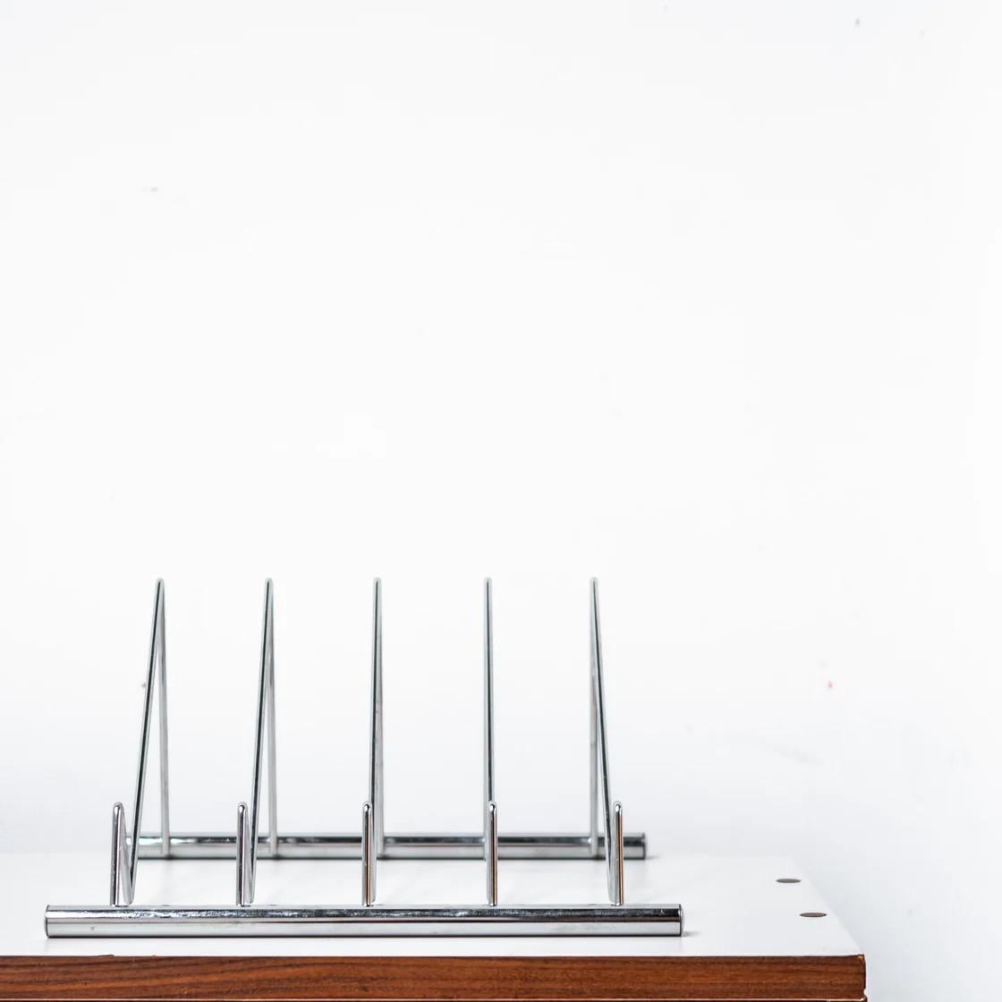 Postmodern geometric Metal Stand, France, 1990s (Französisch) im Angebot