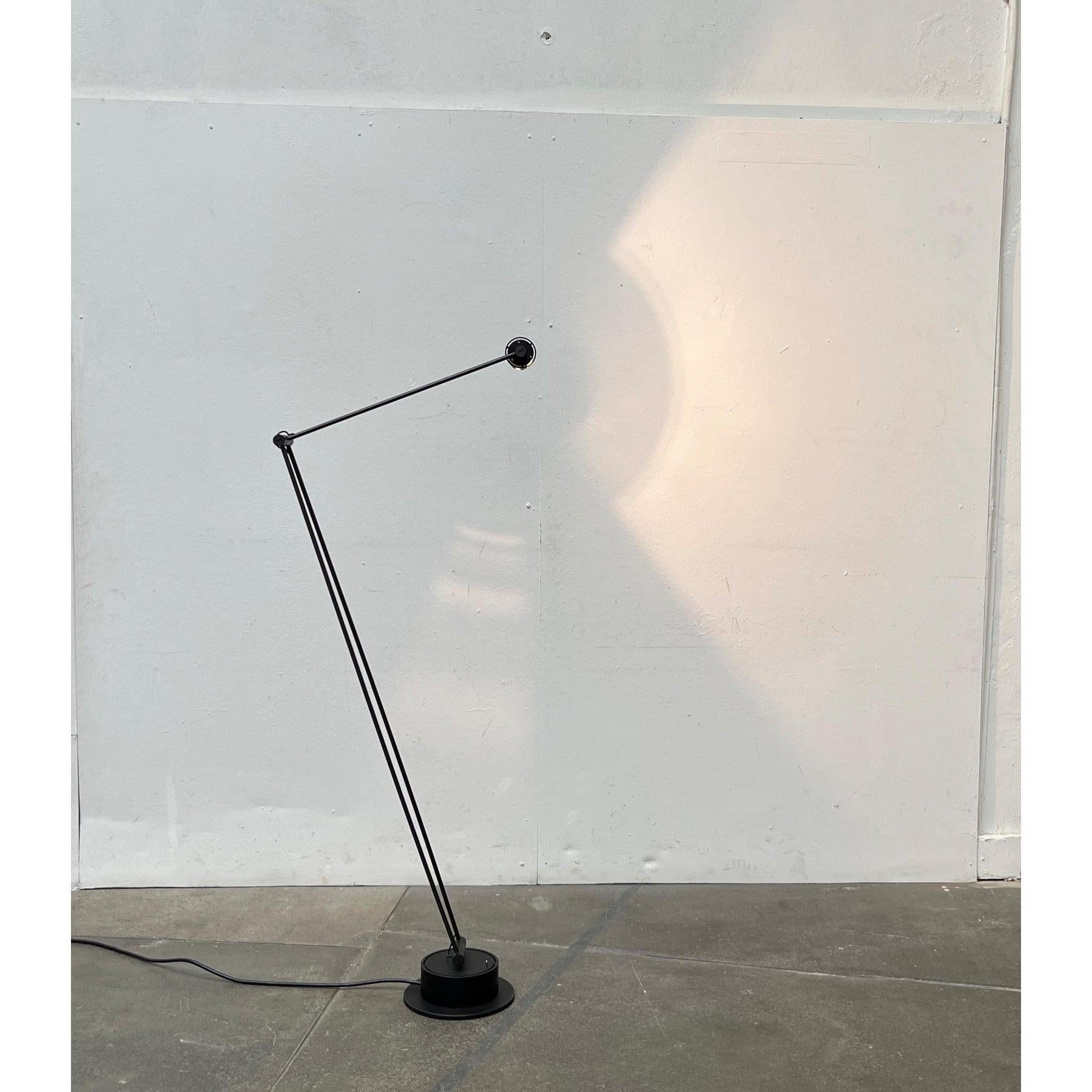 Lampadaire allemand postmoderne, années 1980 en vente 4