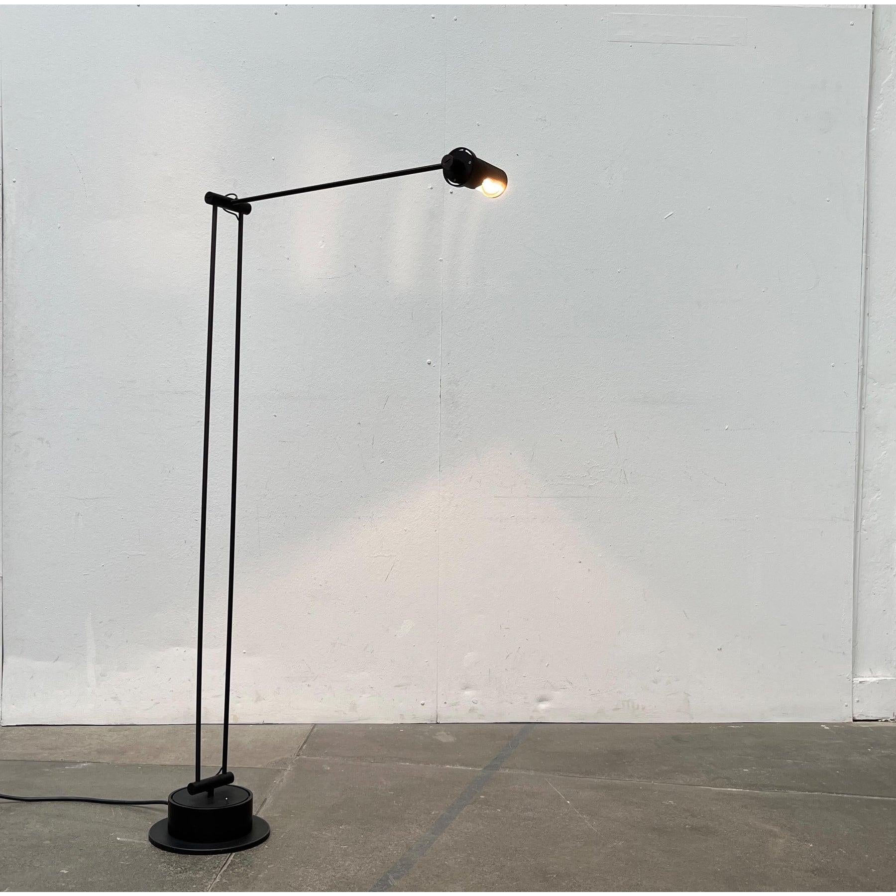 Lampadaire allemand postmoderne, années 1980 en vente 1