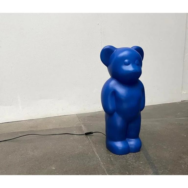 Tedesco Lampada da terra Lumibär Bear tedesca postmoderna di Klein & Leidig per Flötotto, anni '90 in vendita