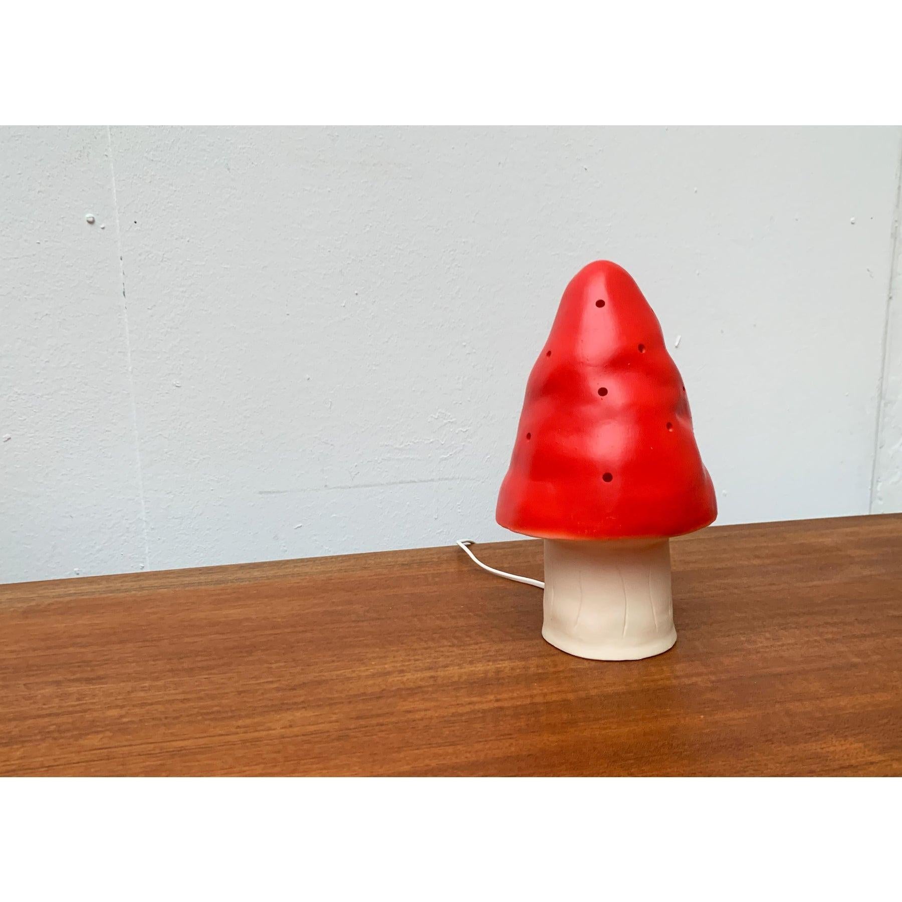Late 20th Century Postmodern German Plastic Mushroom Table Lamp from Heico For Sale