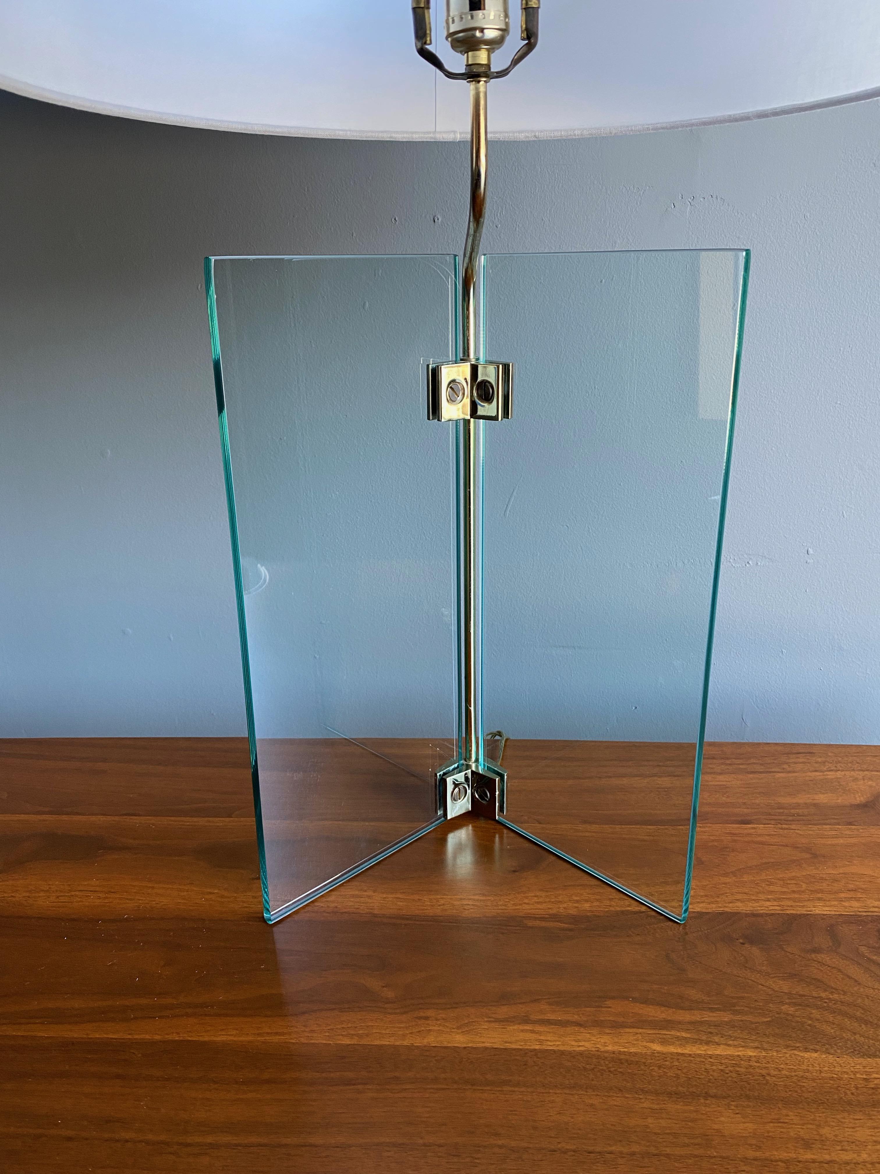 Postmodern Glass & Brass Table Lamp circa 1985 In Good Condition In Costa Mesa, CA