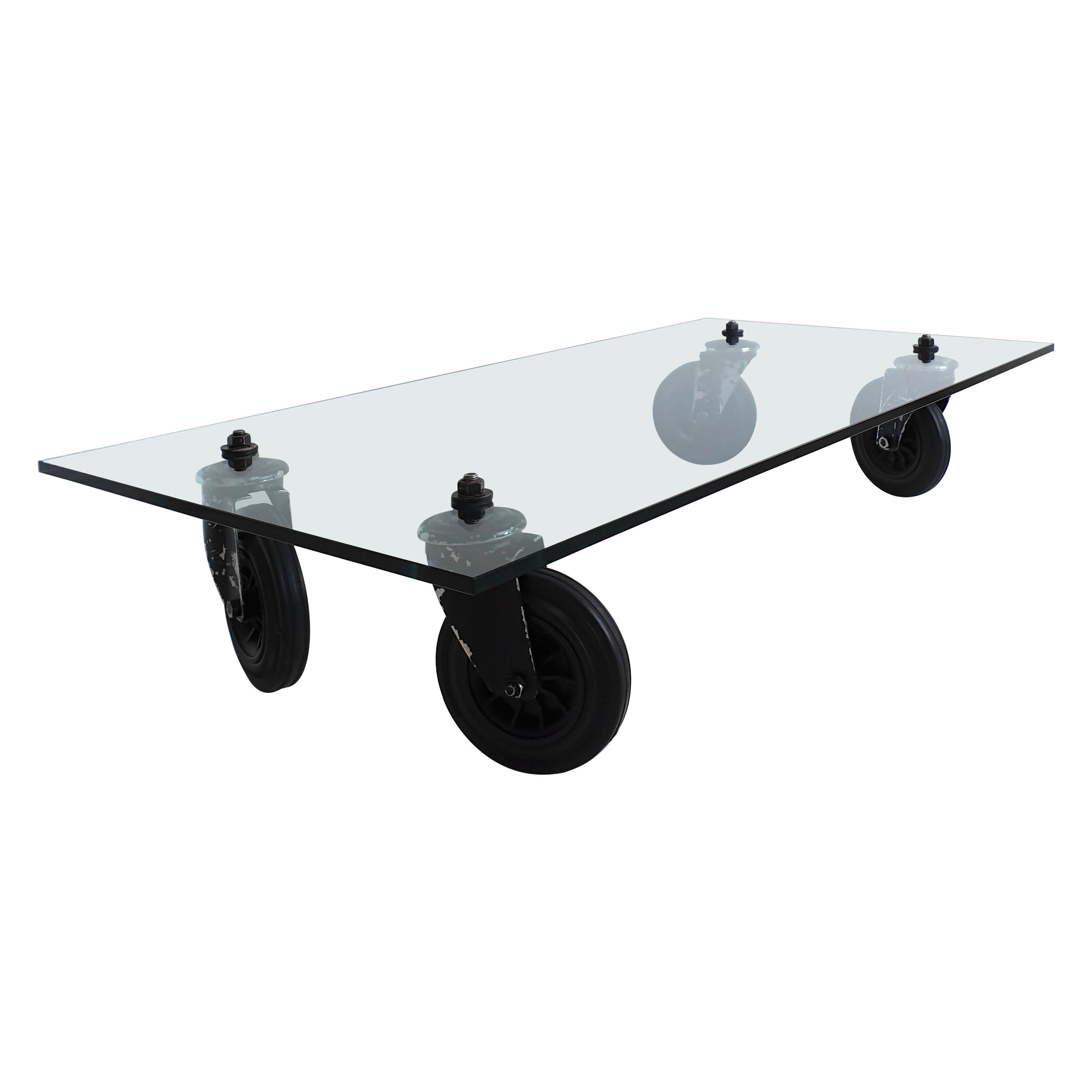 Postmodern Glass Coffee Table by Gae Aulenti for Fontana Arte For Sale