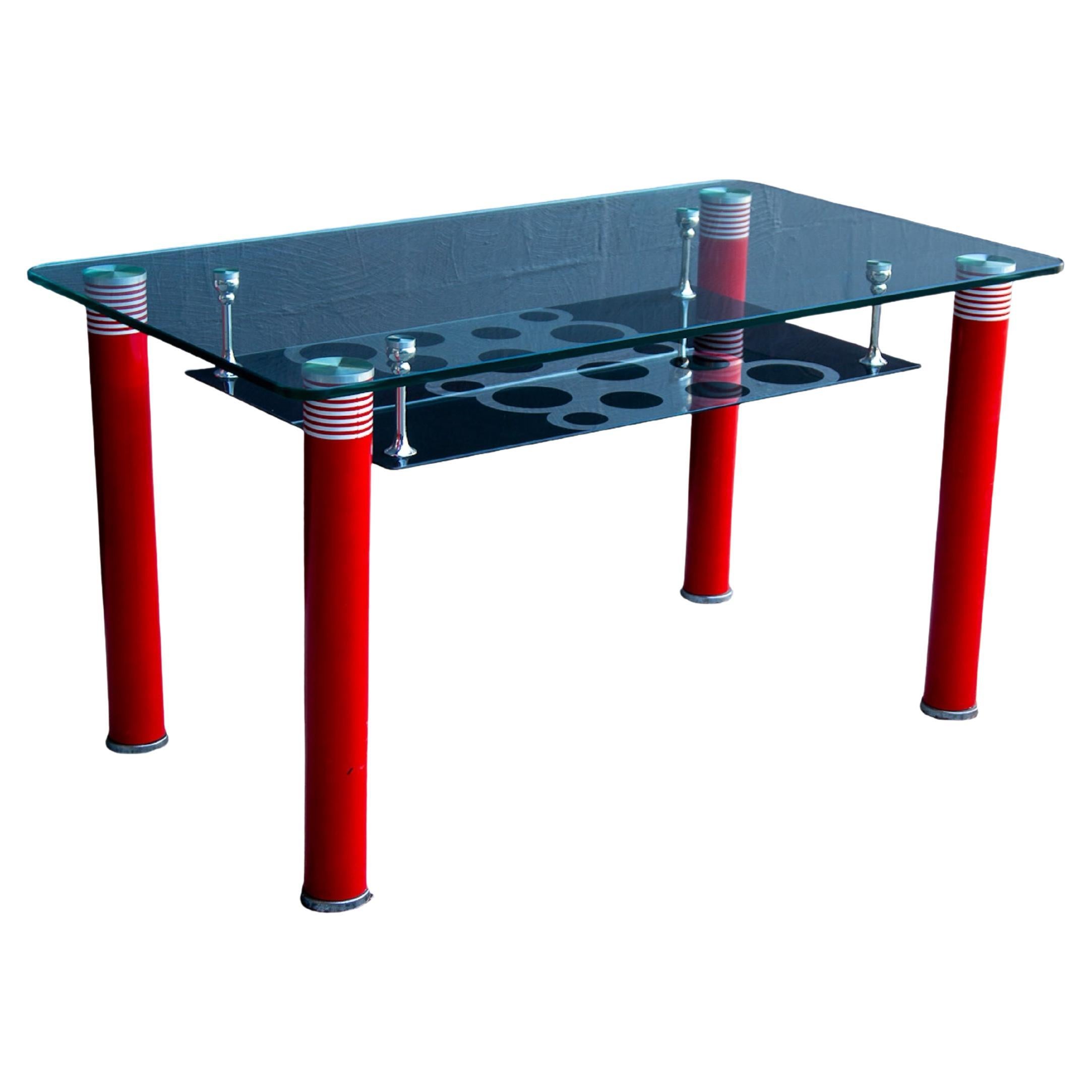 Mesa de Comedor Postmoderna de Cristal con Patas Lacadas en Rojo Italia en venta