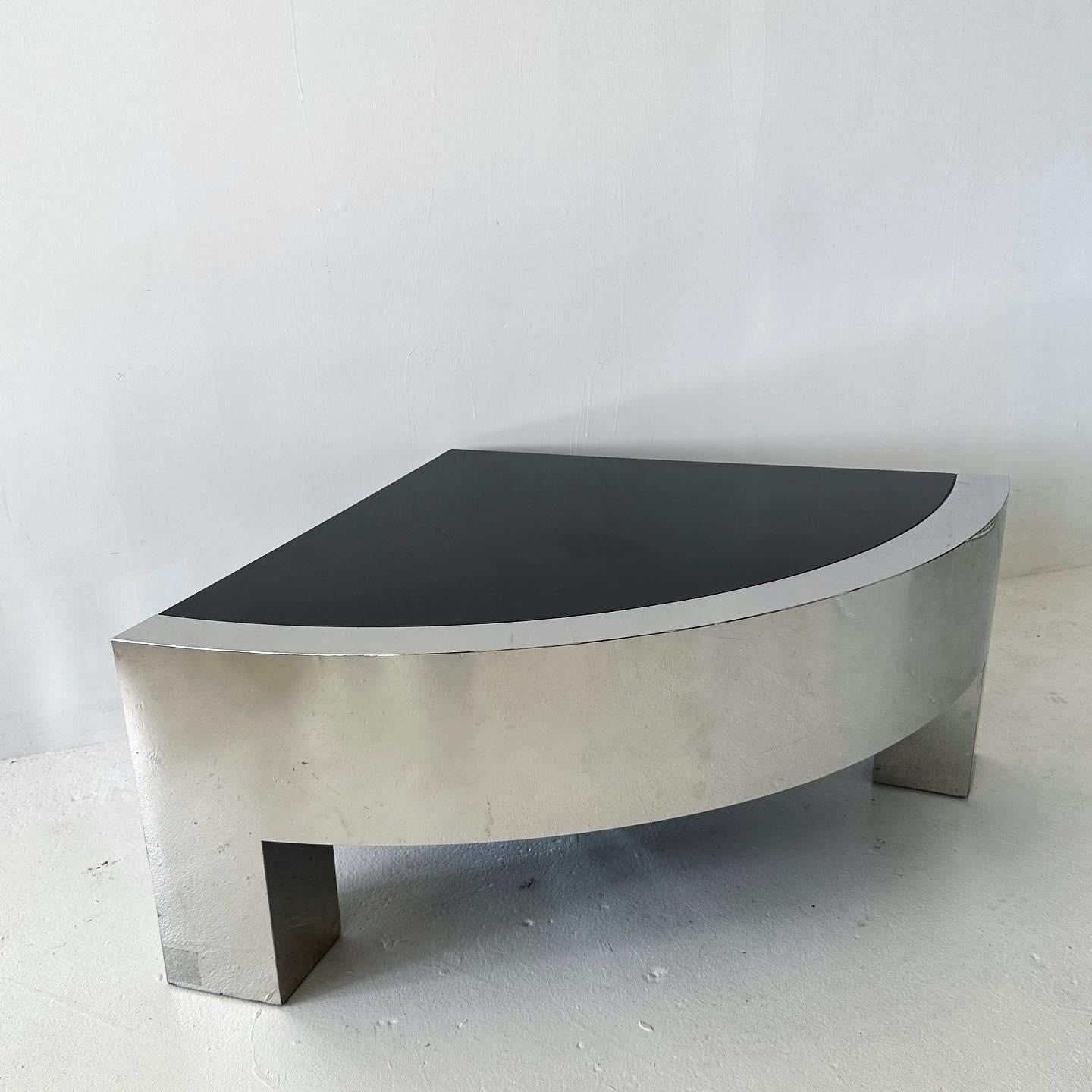 Late 20th Century postmodern granite and mirrored chrome rounded corner table For Sale