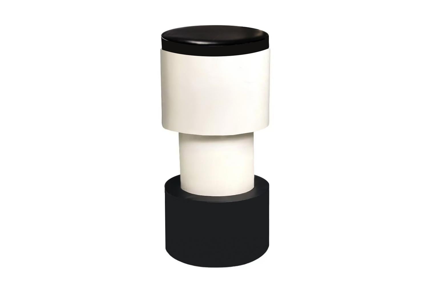 Post-Modern Postmodern Graphic Black and White Lacquered Counter Stool Radical For Sale
