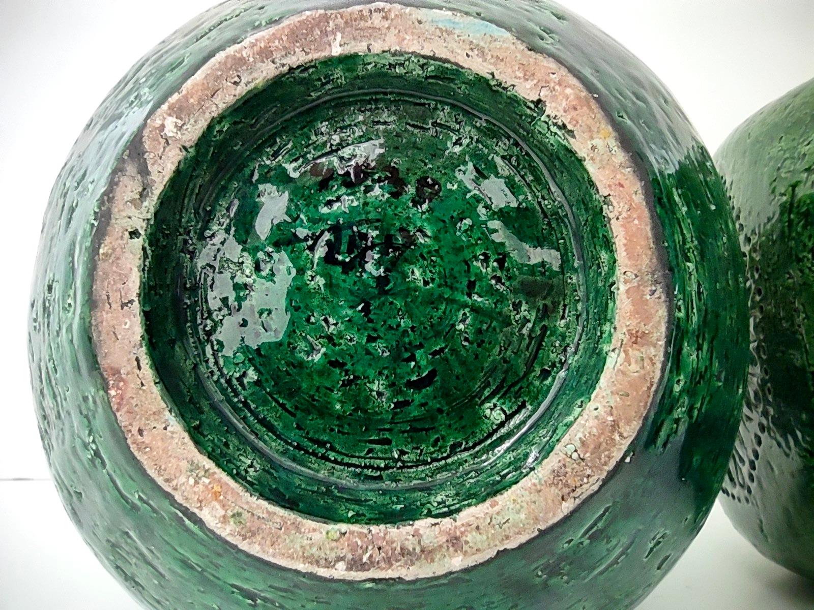 Vase postmoderne en céramique laquée verte d'Aldo Londi pour Bitossi, Italie en vente 5