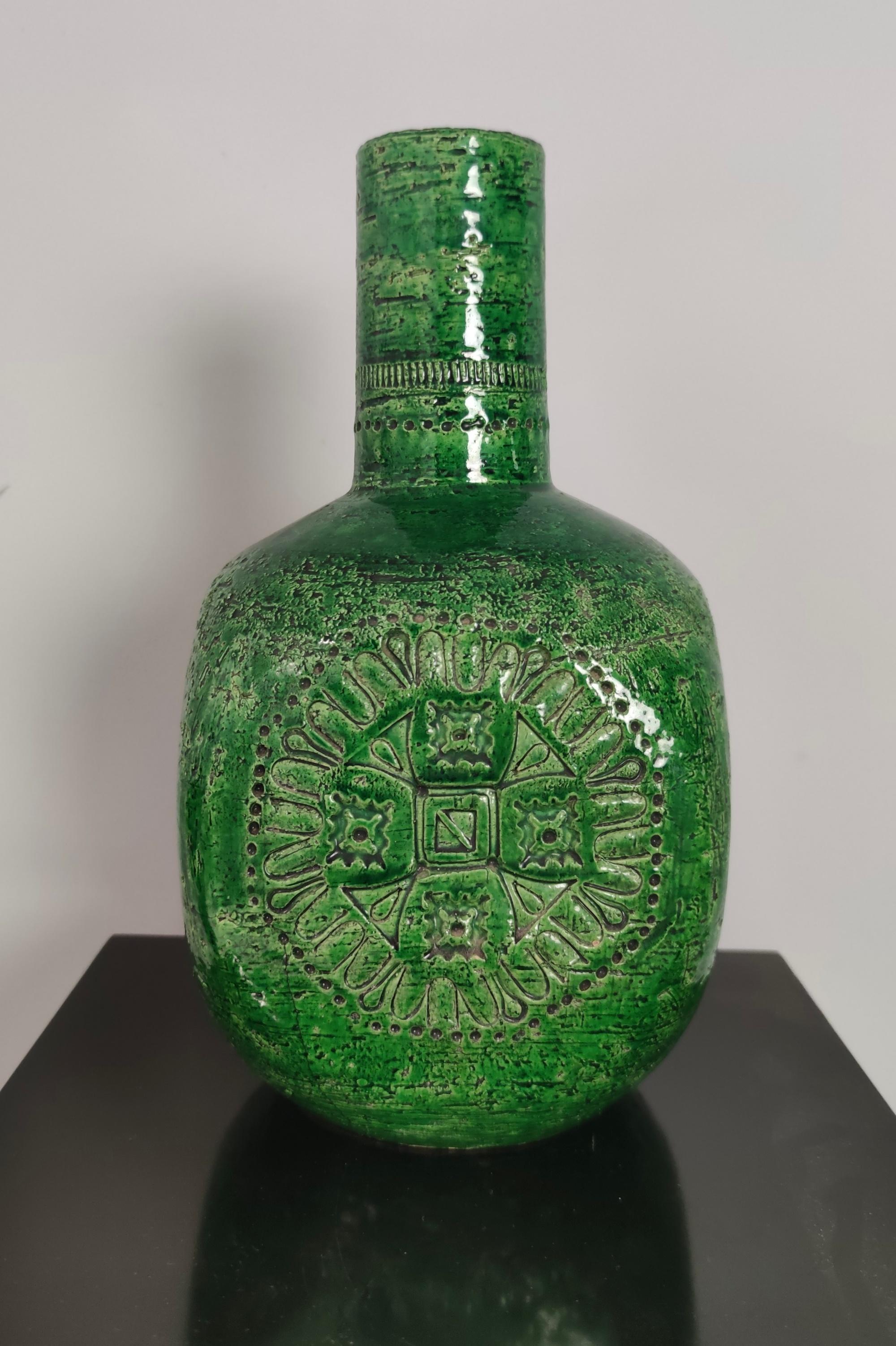 Laqué Vase postmoderne en céramique laquée verte d'Aldo Londi pour Bitossi, Italie en vente