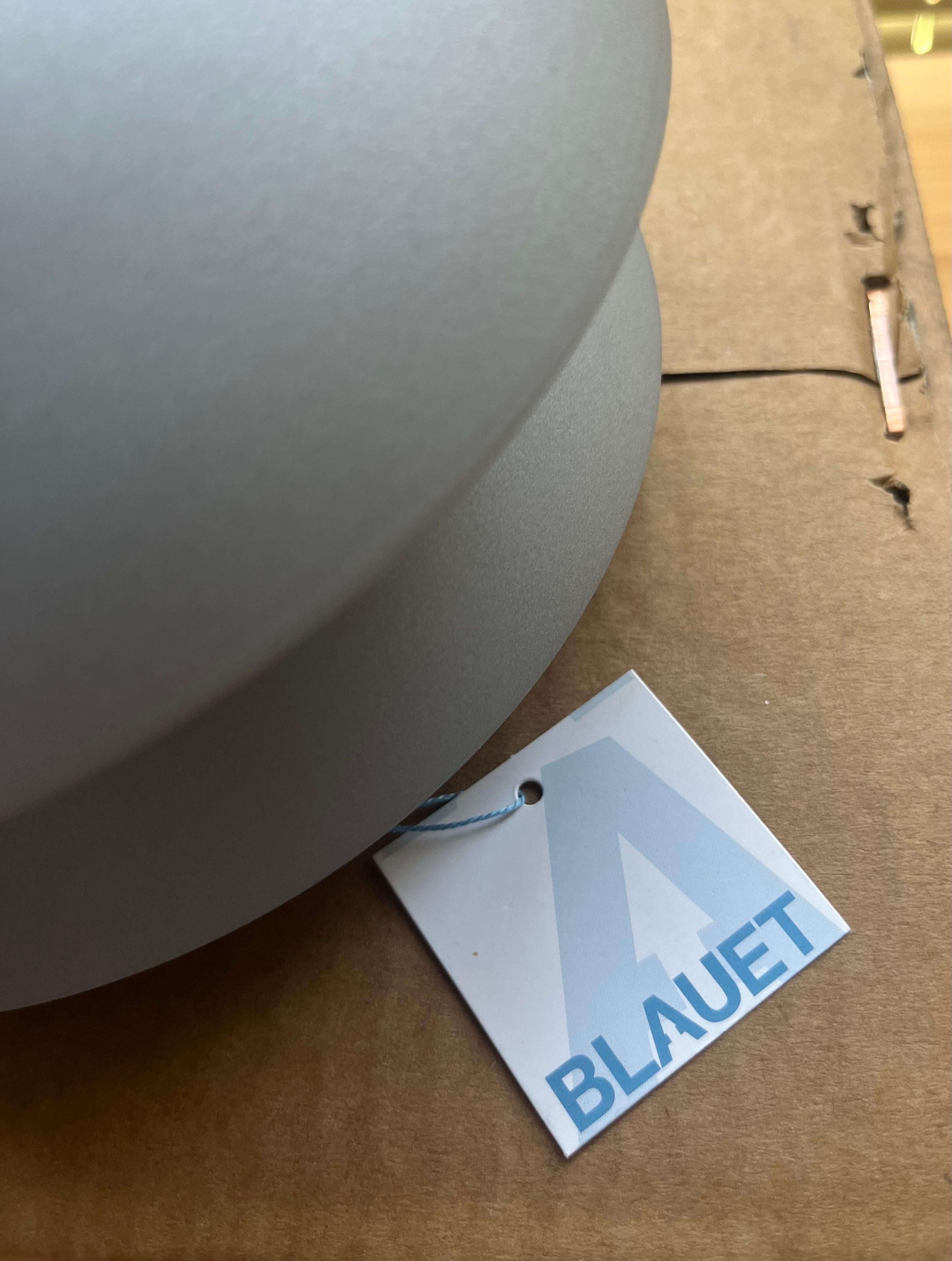 Late 20th Century Postmodern Grey Metal Pair of Halogen Wall Sconces by Blauet, Barcelona, 1980s For Sale