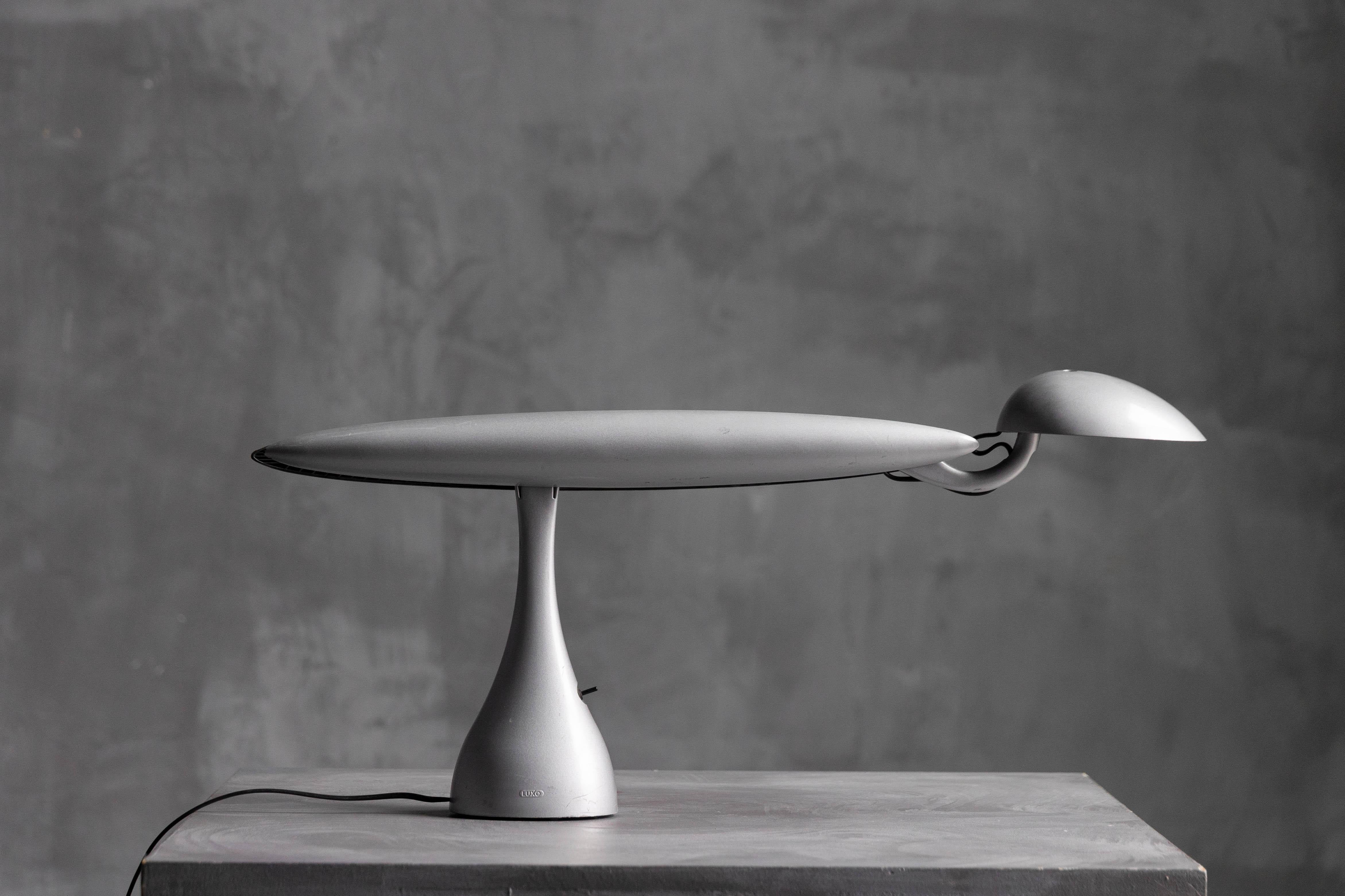 Lámparas de escritorio posmodernas Heron de Isao Hosoe para Luxo, Noruega, década de 1990 en venta 6