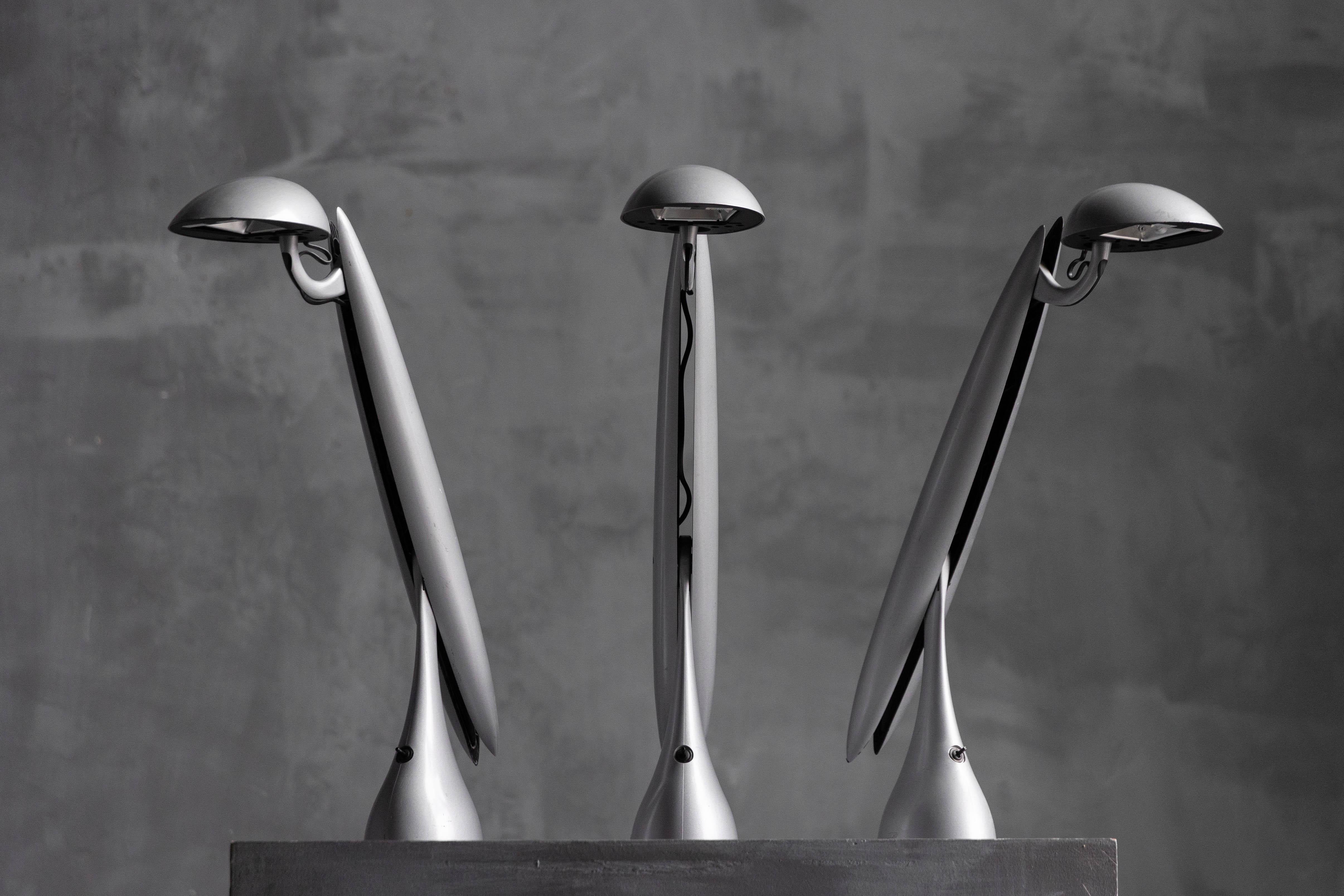 Lámparas de escritorio posmodernas Heron de Isao Hosoe para Luxo, Noruega, década de 1990 en Bueno estado para la venta en Antwerp, BE