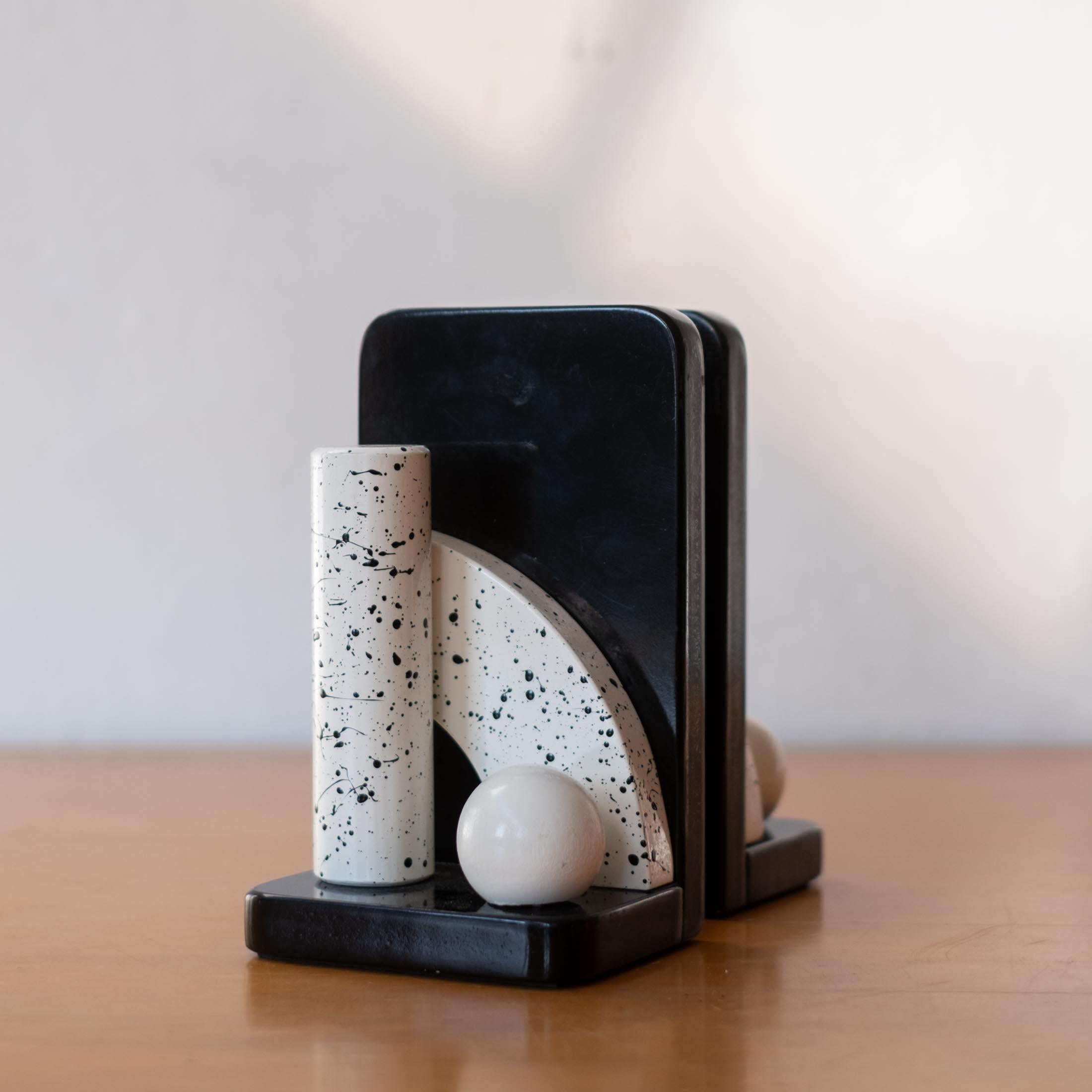 Postmodern House Bookends Memphis Milano 1980s For Sale 2