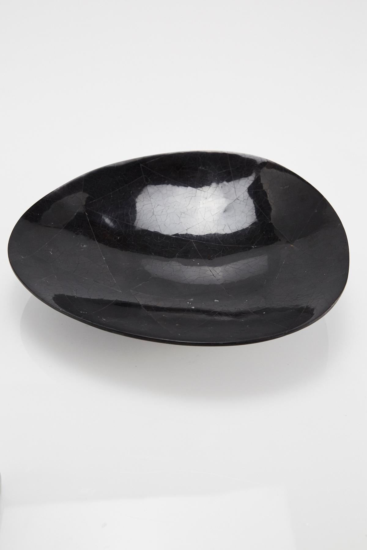 Egg-shaped decorative dish or vide poche fully inlaid with very dark purple/almost black natural young pen shell.

All furnishings are made from 100% natural Fossil Stone or Seashell inlay, carefully hand cut and crafted piece-by-piece and precisely