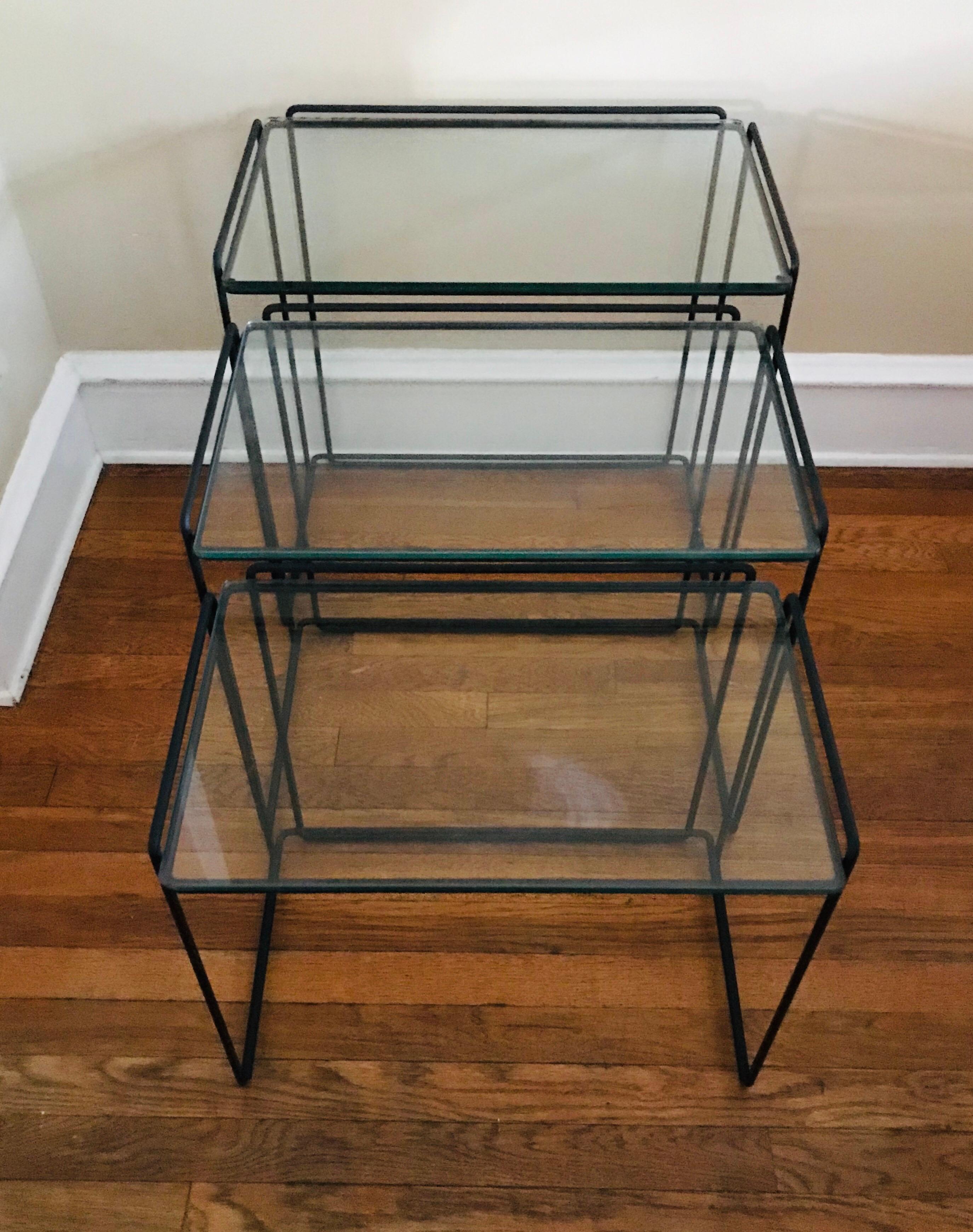 Postmodern “Isocele” Sculptural Iron Nesting Tables by Max Sauze for Attrow In Good Condition In Philadelphia, PA