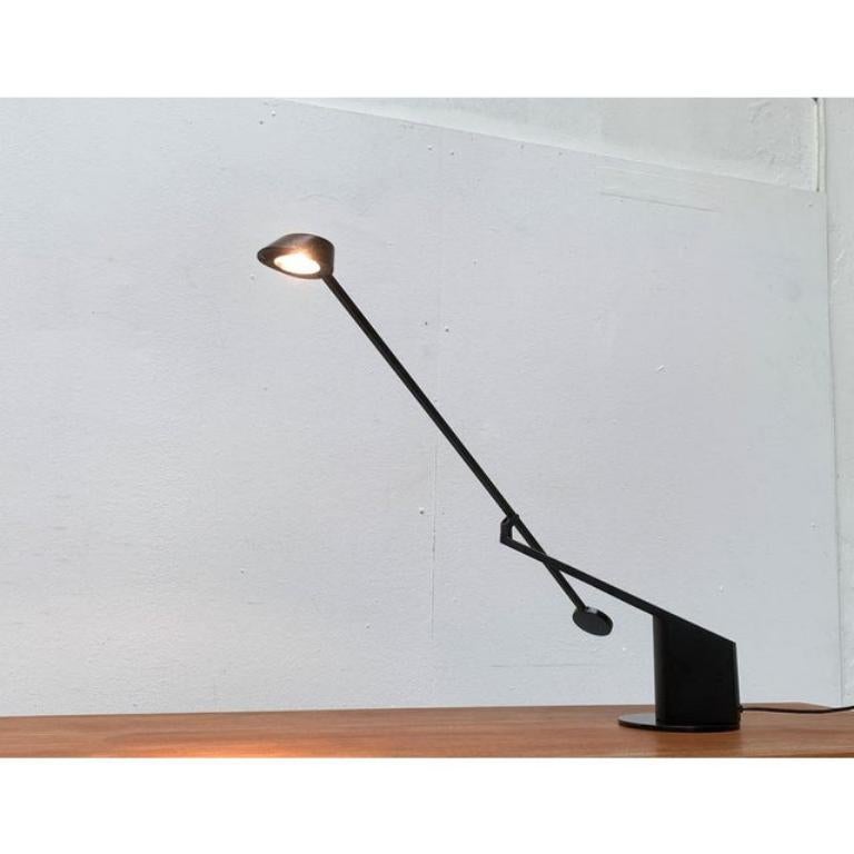 Lampe de table Ala postmoderne italienne par Rodolfo Bonetto pour Iguzzini, 1980 en vente 6