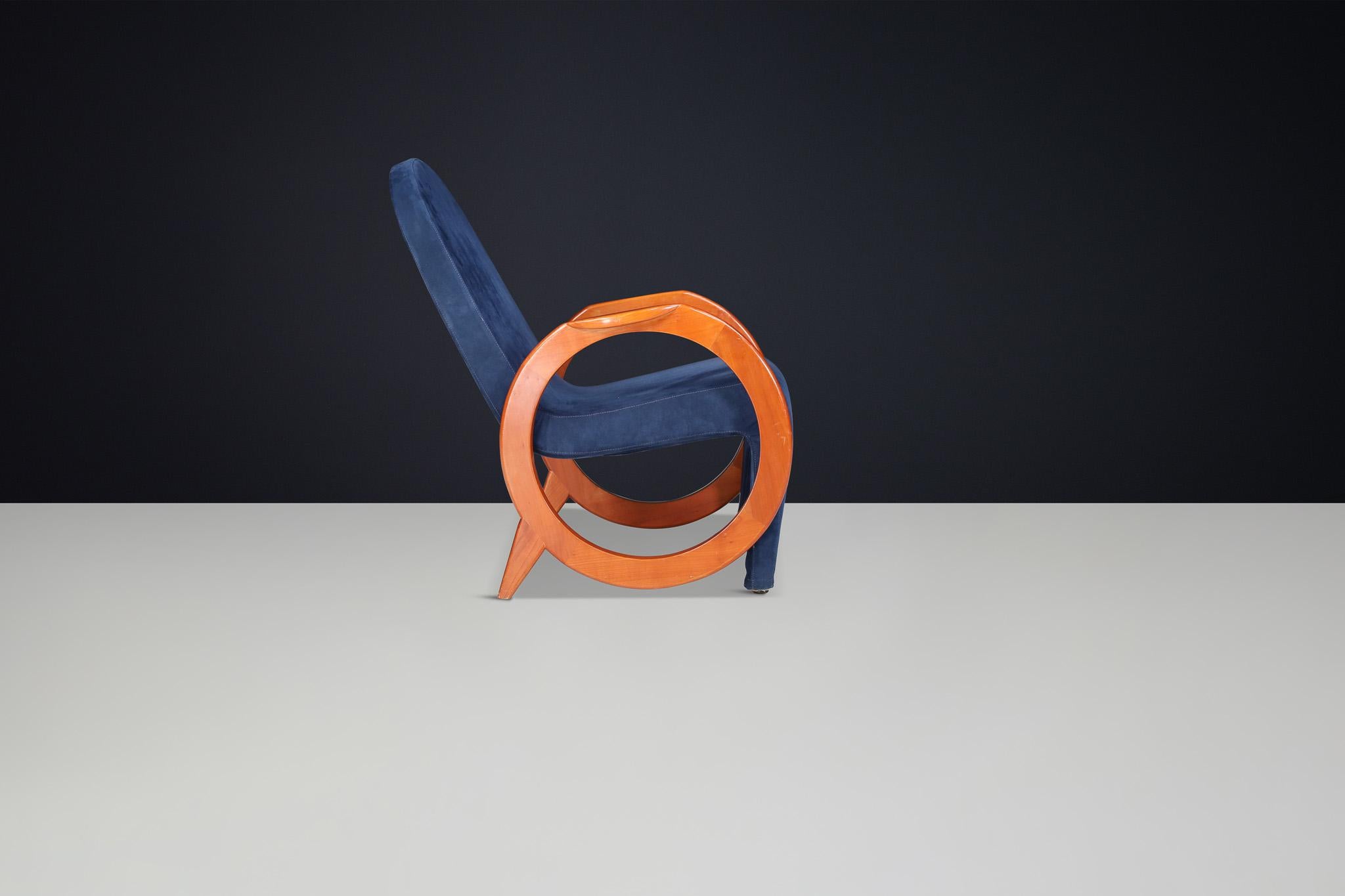 Sillón italiano postmoderno en tela original, años 70 Madera en venta