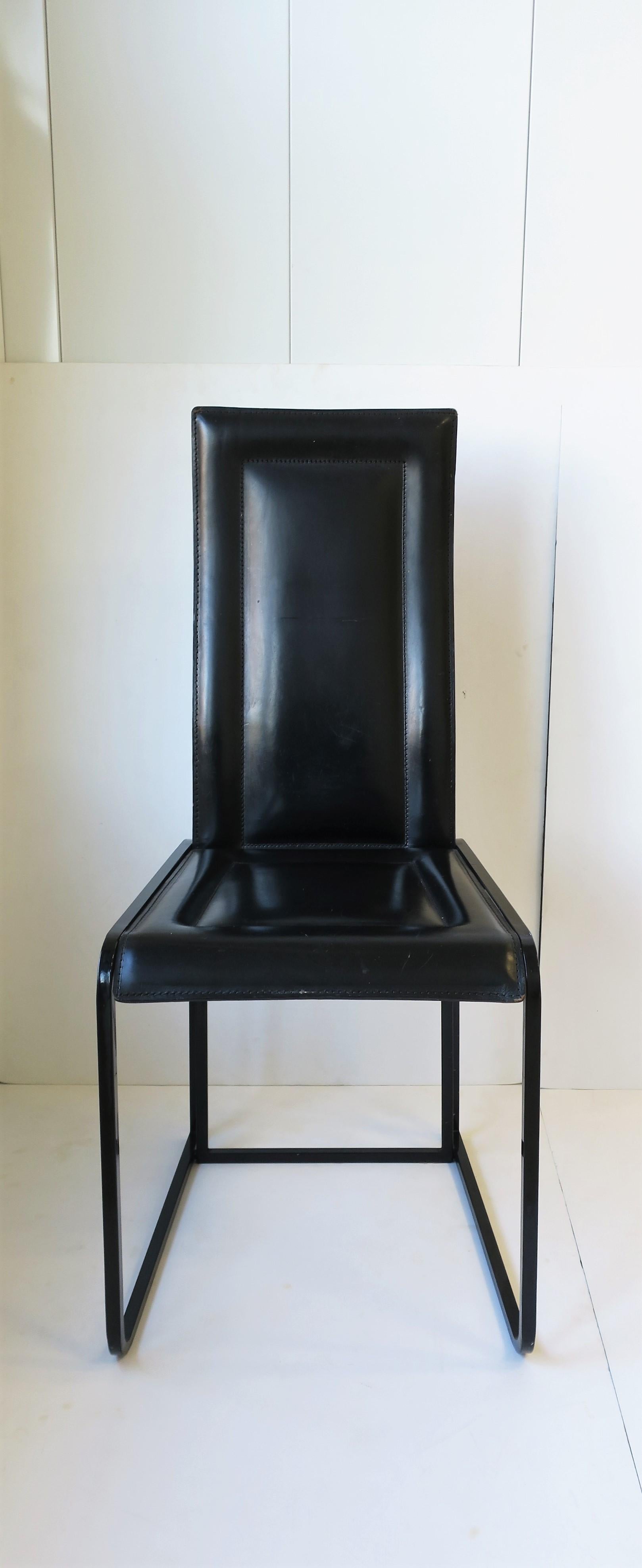 Italian Black Leather Side Dining Desk Chairs Postmodern Pair, circa 1970s For Sale 4
