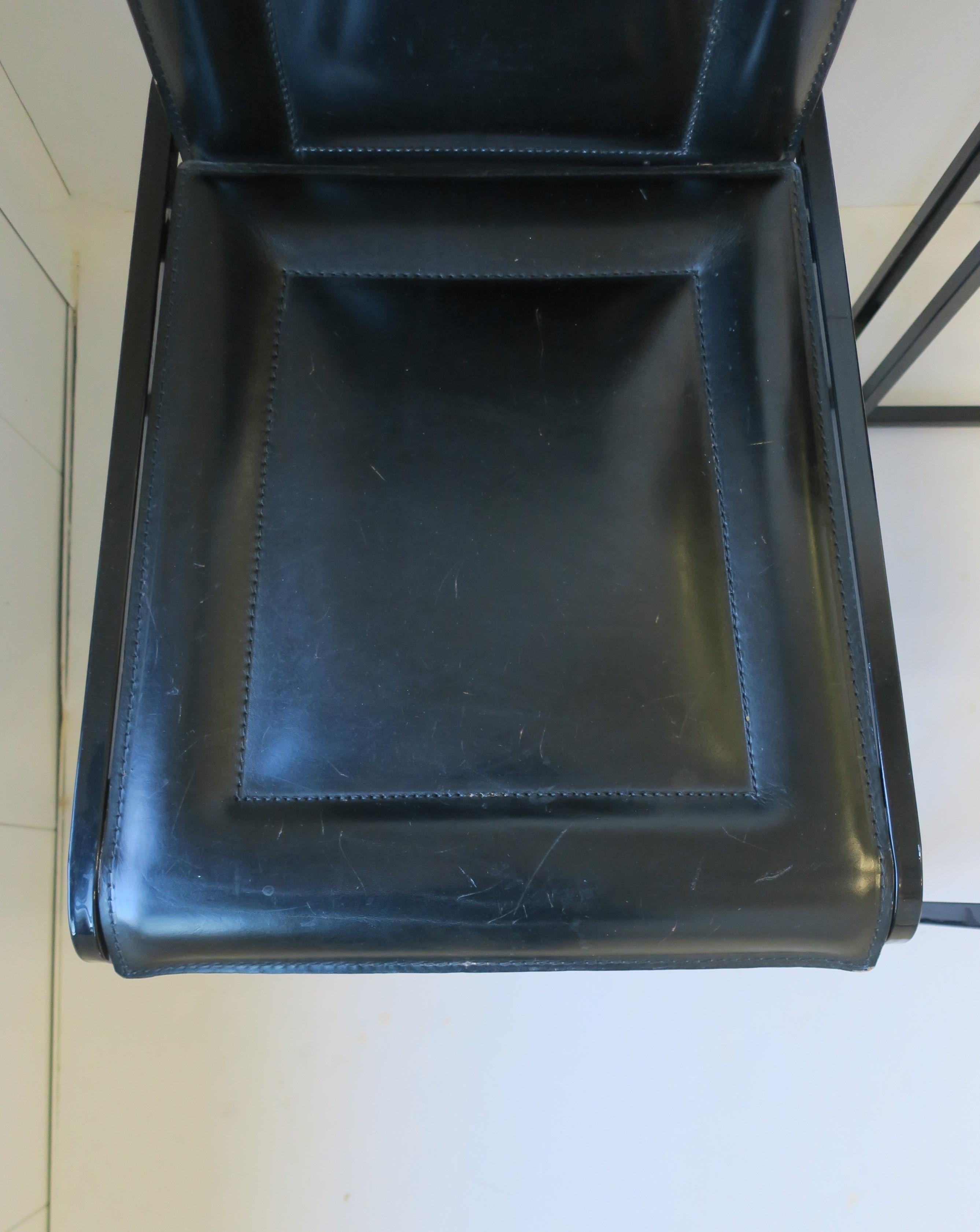 Italian Black Leather Side Dining Desk Chairs Postmodern Pair, circa 1970s For Sale 11