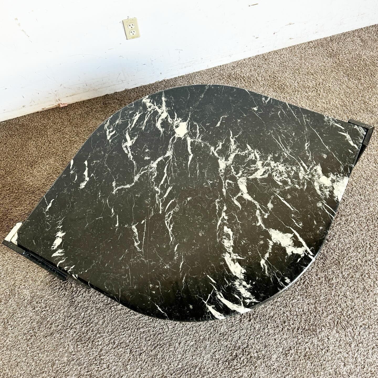 Postmodern Italian Black Marble Tear Drop Coffee Table In Good Condition For Sale In Delray Beach, FL
