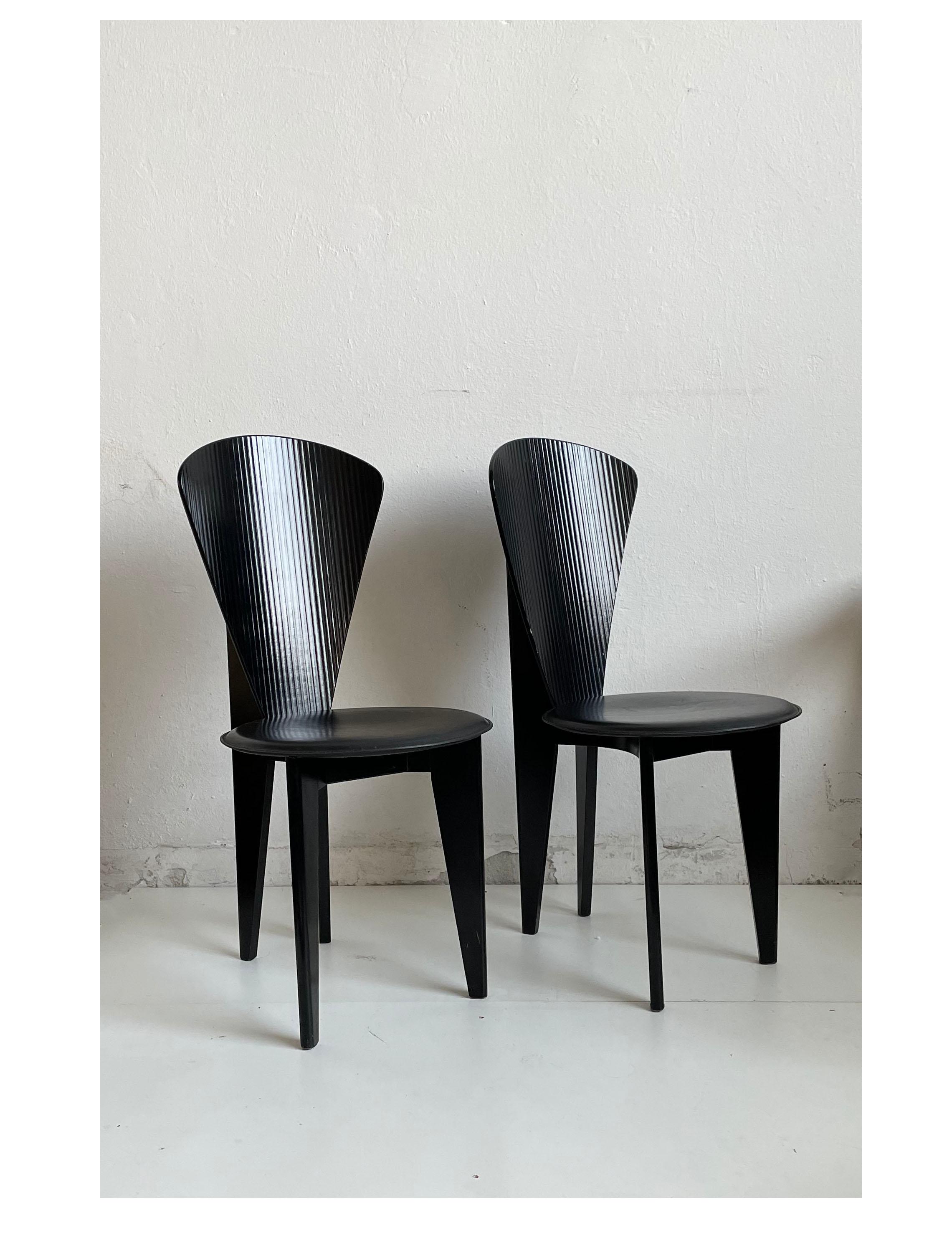 Late 20th Century Postmodern Italian Calligaris Dining Chairs, Black Leather and Wood, 1980s