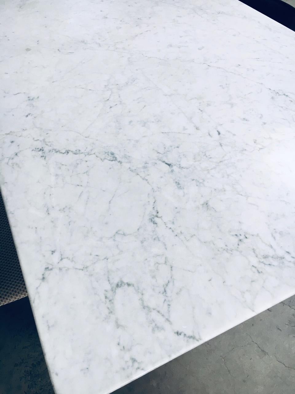 Postmodern Italian Design Carrara Marble Dining Table 1970's For Sale 10