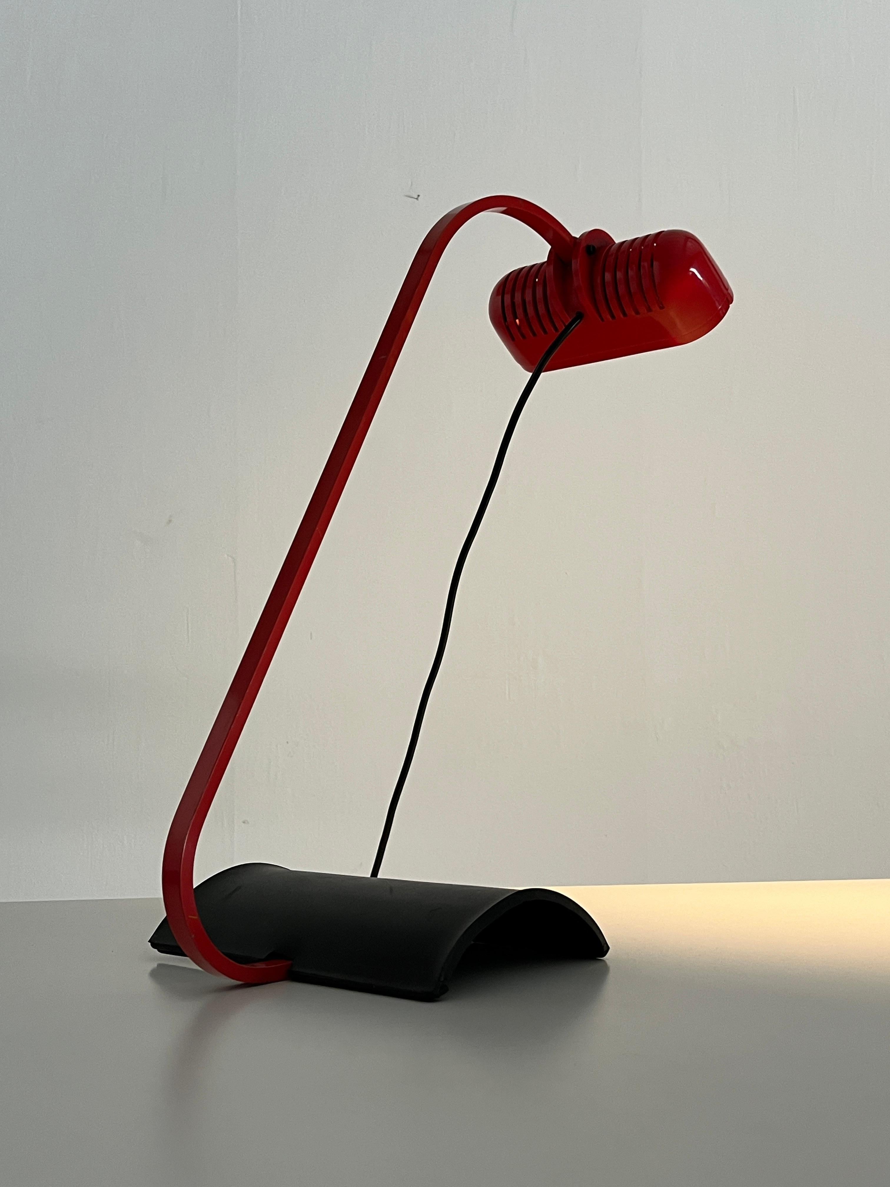 Late 20th Century Postmodern Italian Desk Lamp Model 'Model T555' by Luci Illuminazione di Interni