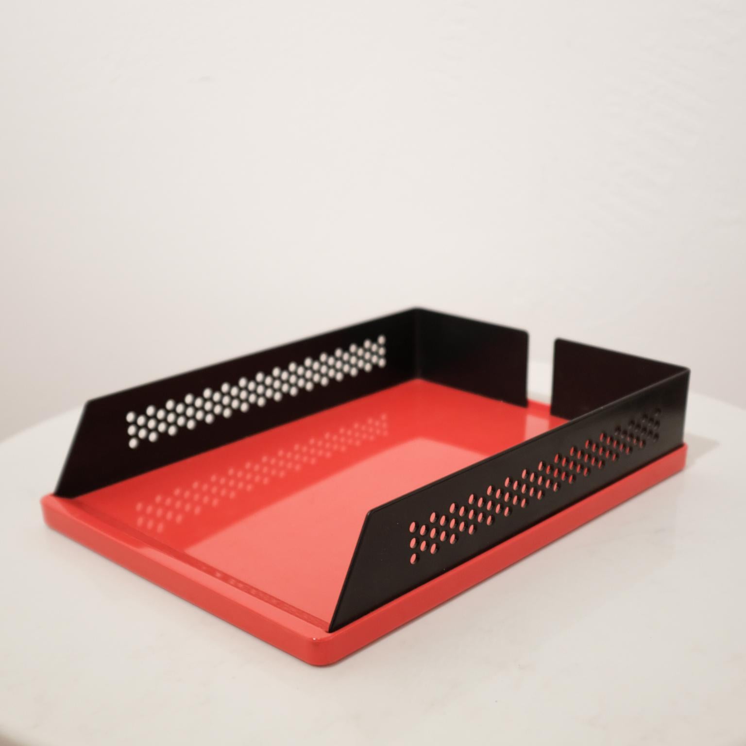Postmodern Italian Desk Set Wastepaper Basket, 1980s (Ende des 20. Jahrhunderts)