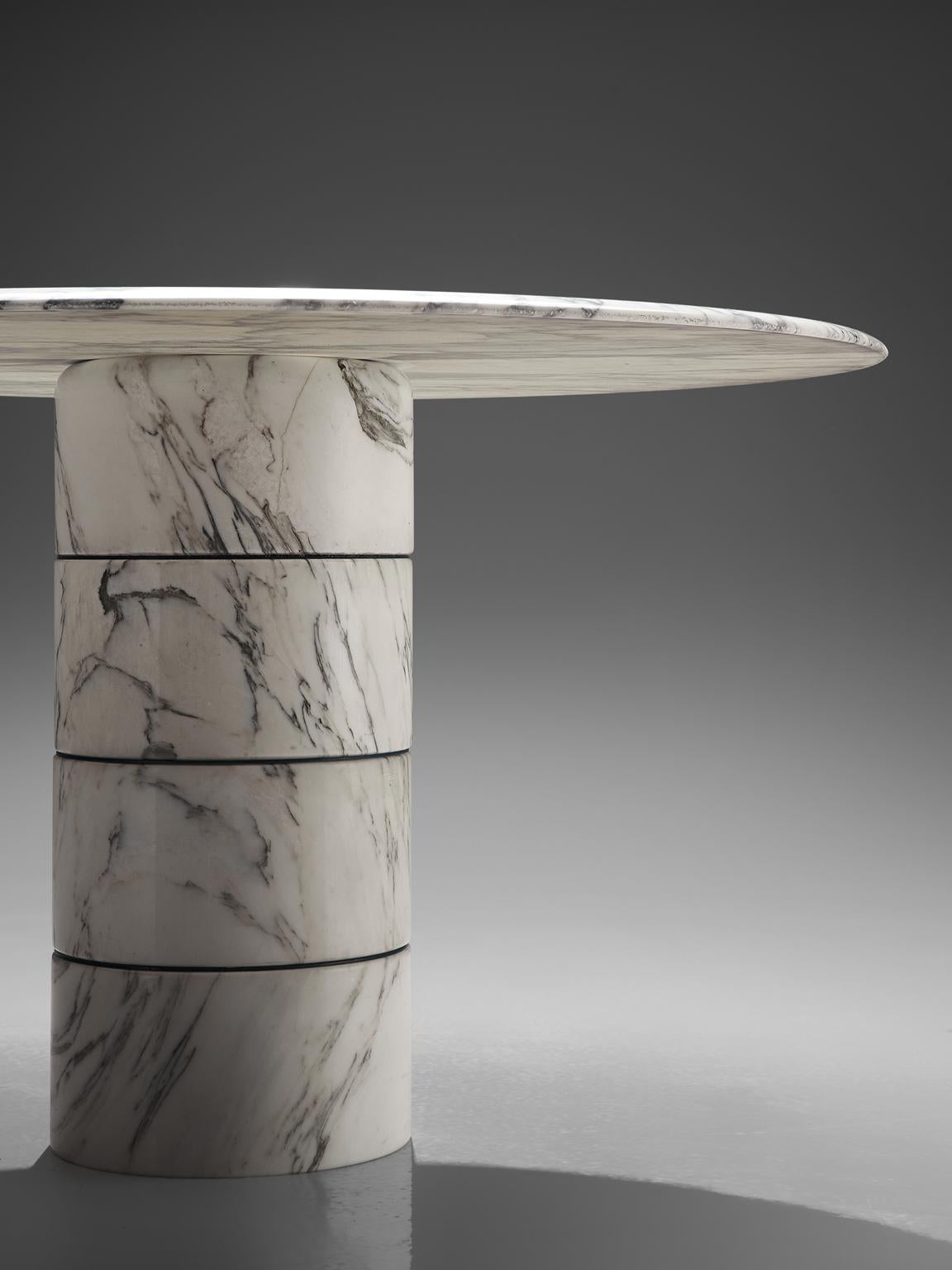 Postmodern Italian Marble Centre Table In Good Condition In Waalwijk, NL