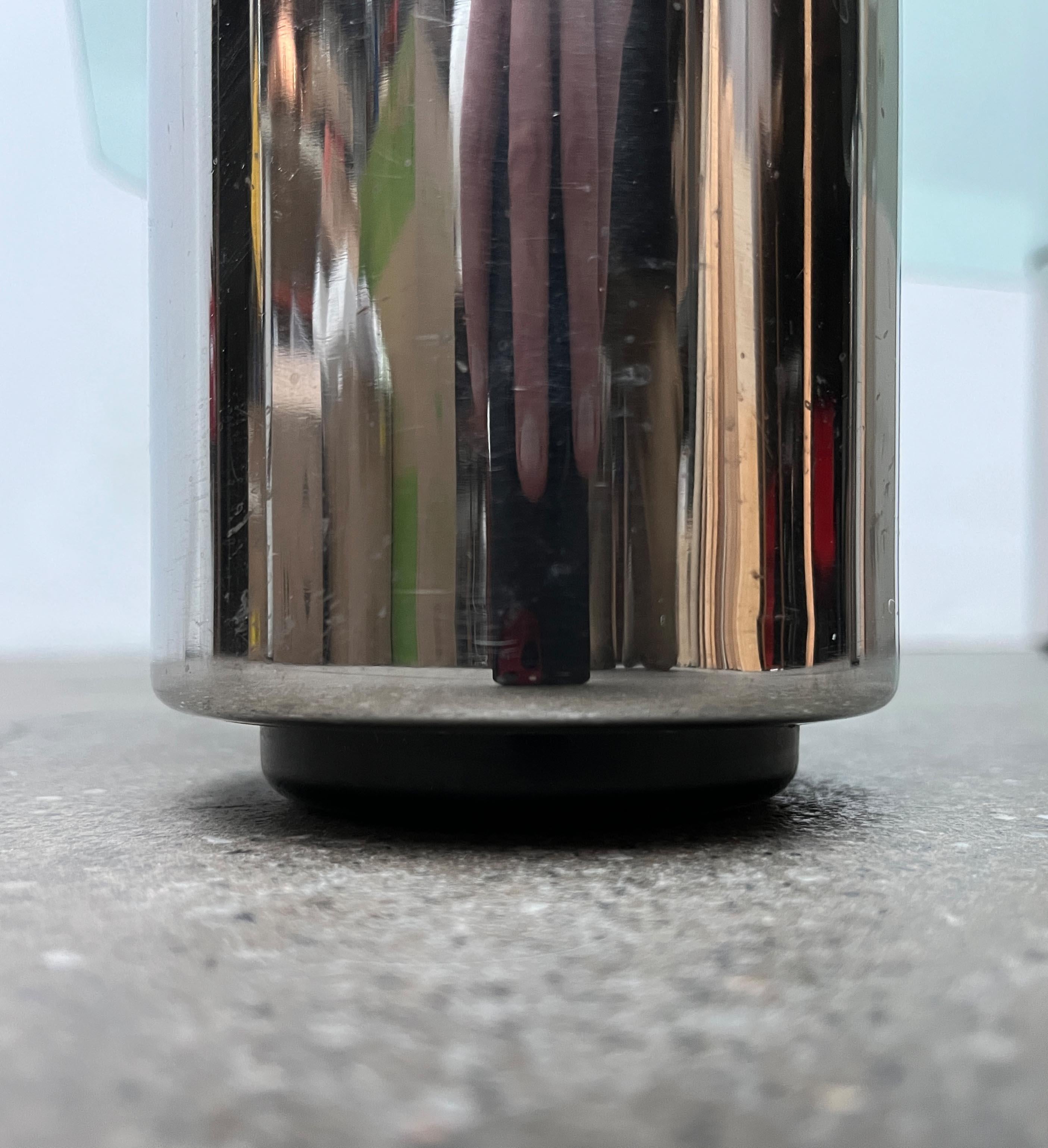 Postmoderner italienischer Marcuso-Couchtisch aus Glasglas von Marco Zanuso für Zanotta im Angebot 7