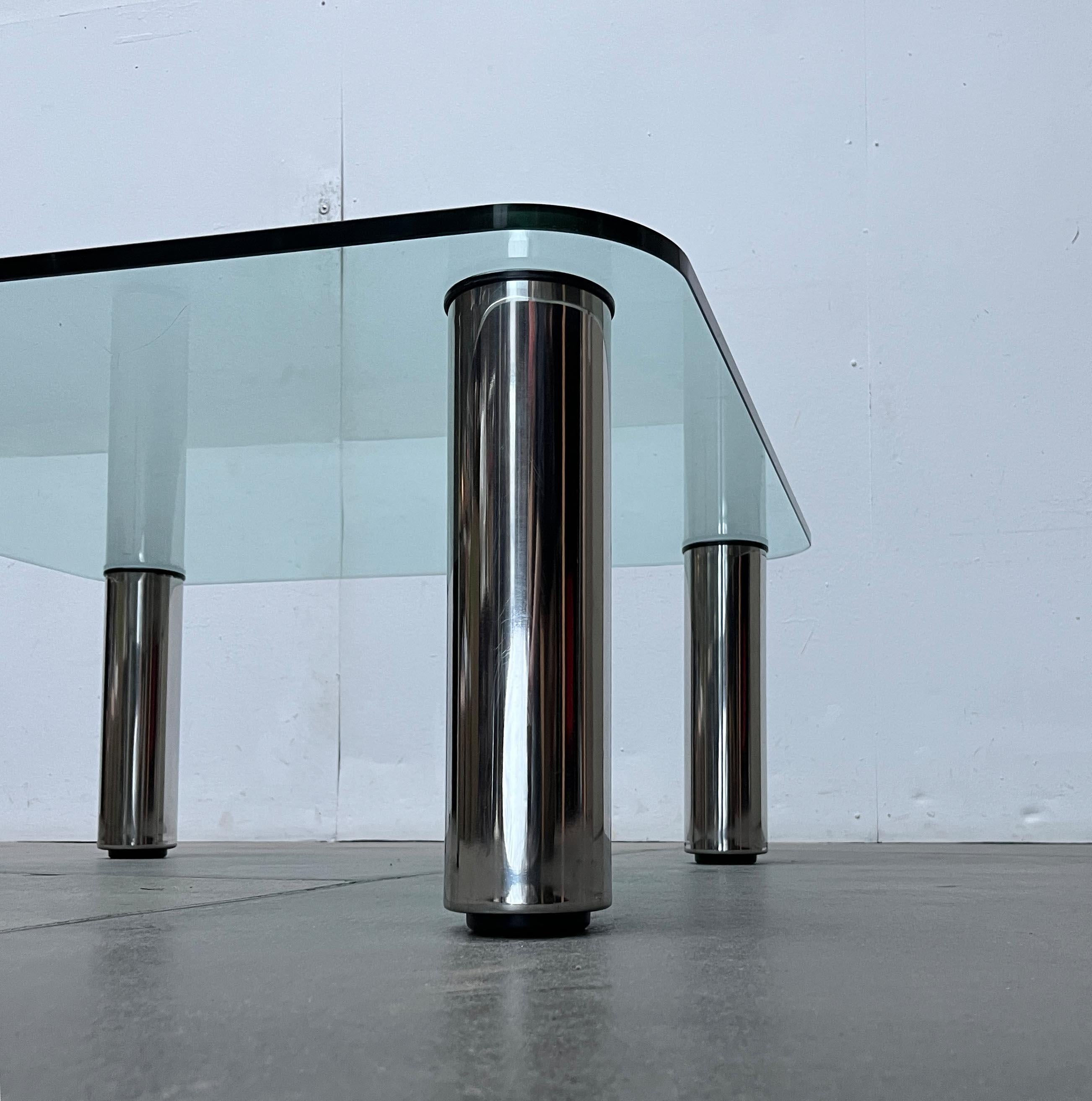 Postmoderner italienischer Marcuso-Couchtisch aus Glasglas von Marco Zanuso für Zanotta (Mitte des 20. Jahrhunderts) im Angebot