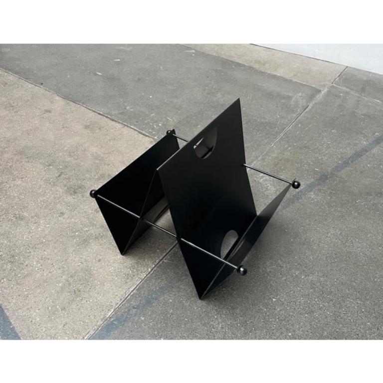 Postmodern Italian Metal Magazine Rack Holder, 1980s For Sale 8