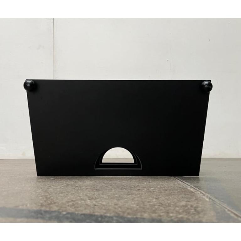 Postmodern Italian Metal Magazine Rack Holder, 1980s For Sale 12