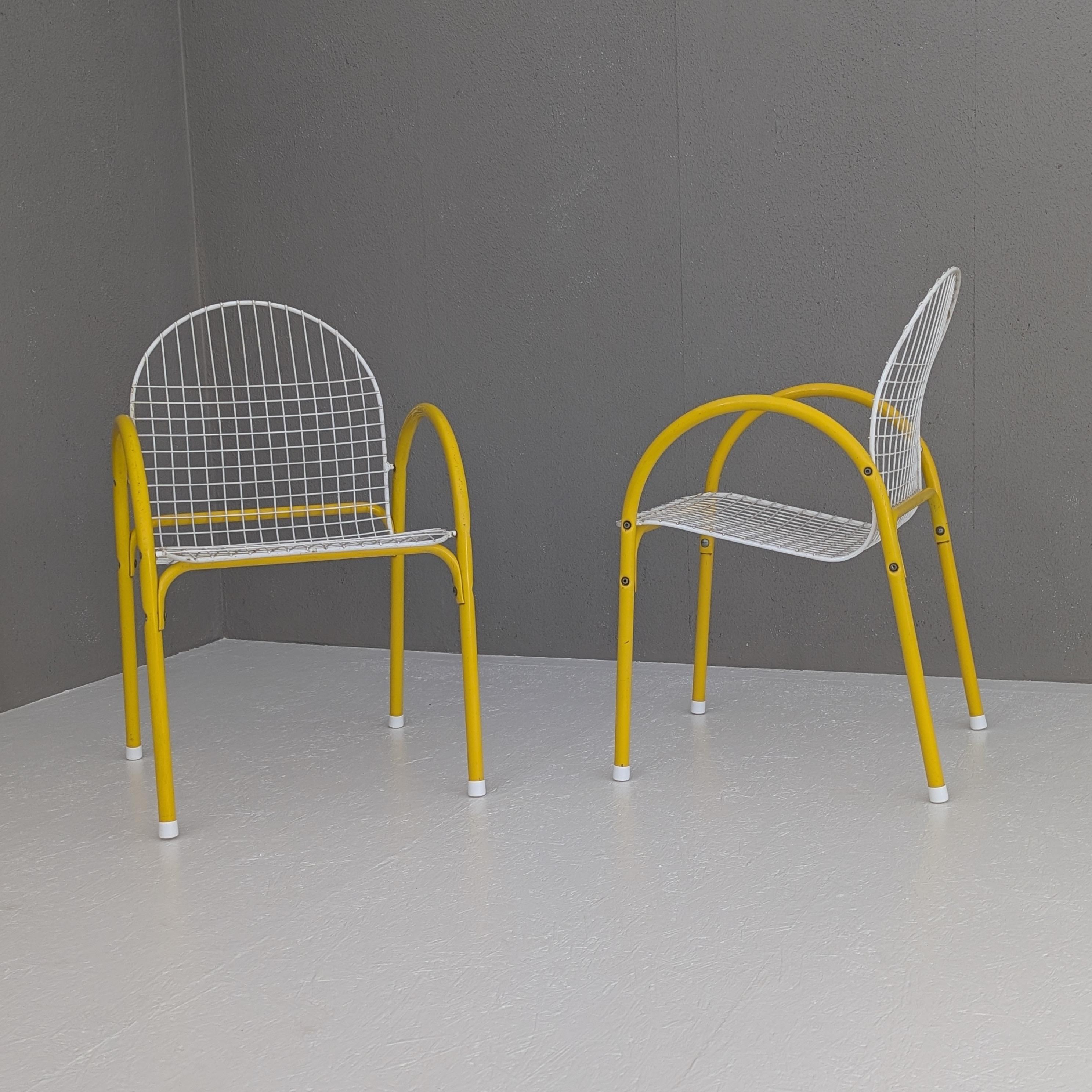 Postmodernes italienisches Esszimmer-Set aus Metalldrahtgeflecht von EMU, 1980er Jahre im Angebot 6