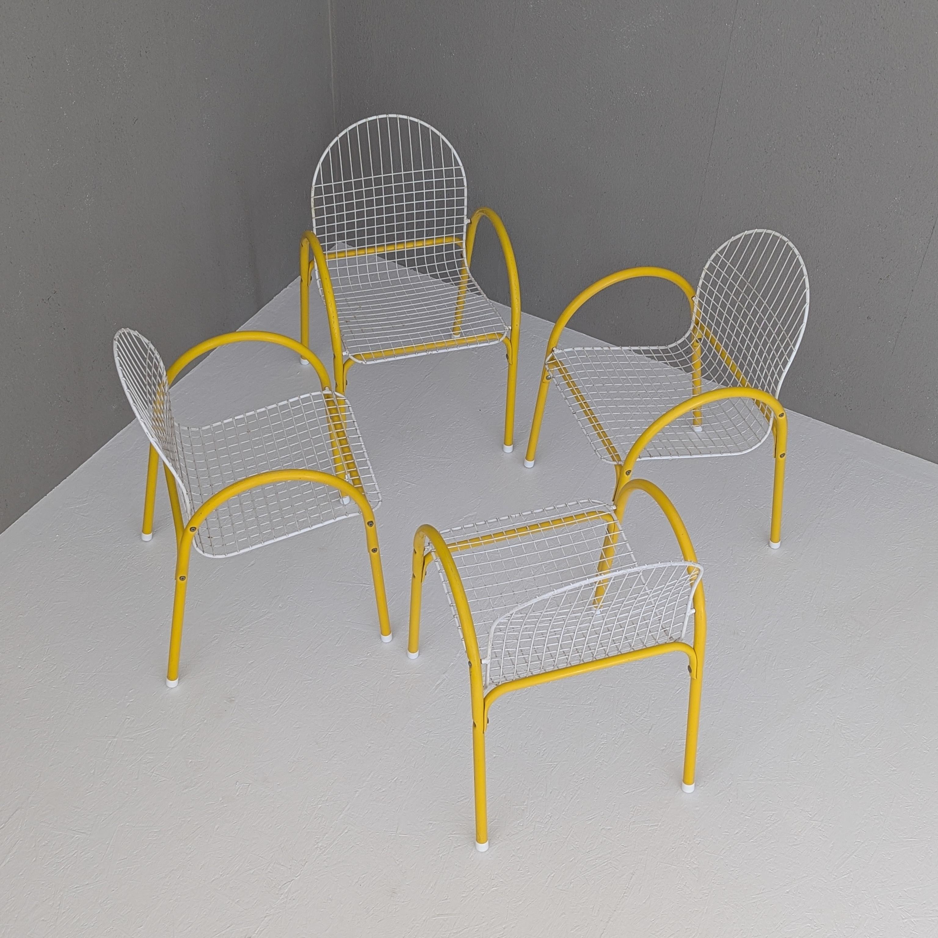 Postmodernes italienisches Esszimmer-Set aus Metalldrahtgeflecht von EMU, 1980er Jahre im Angebot 3
