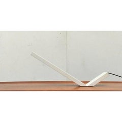 Lámpara de mesa italiana postmoderna Model Gli de Marco Zotta para Eleusi, años 80