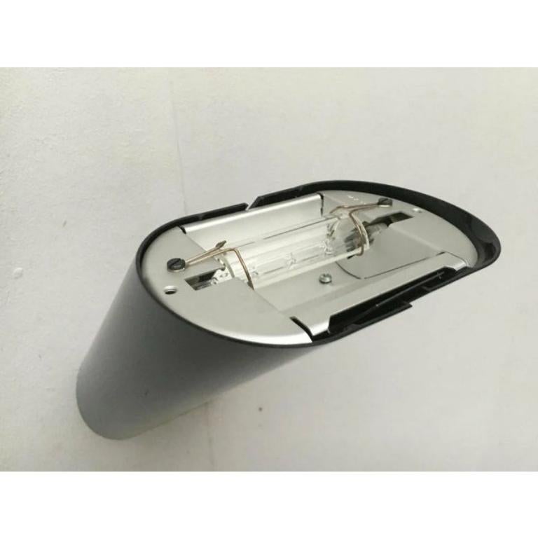 Lámpara de pared italiana postmoderna Model Megaron Parete de Gianfranco Frattini, años 70 en venta 3
