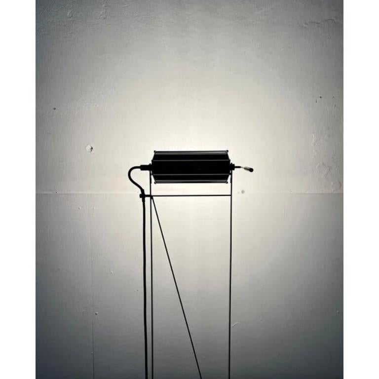 Lámpara de pie italiana postmoderna modelo Opus Terra para Lumina, años 80 Italiano en venta