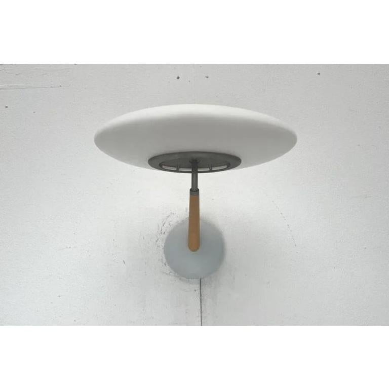 Aplique italiano postmoderno Modelo Pao de Matteo Thun para Arteluce, década de 1990 Vidrio en venta