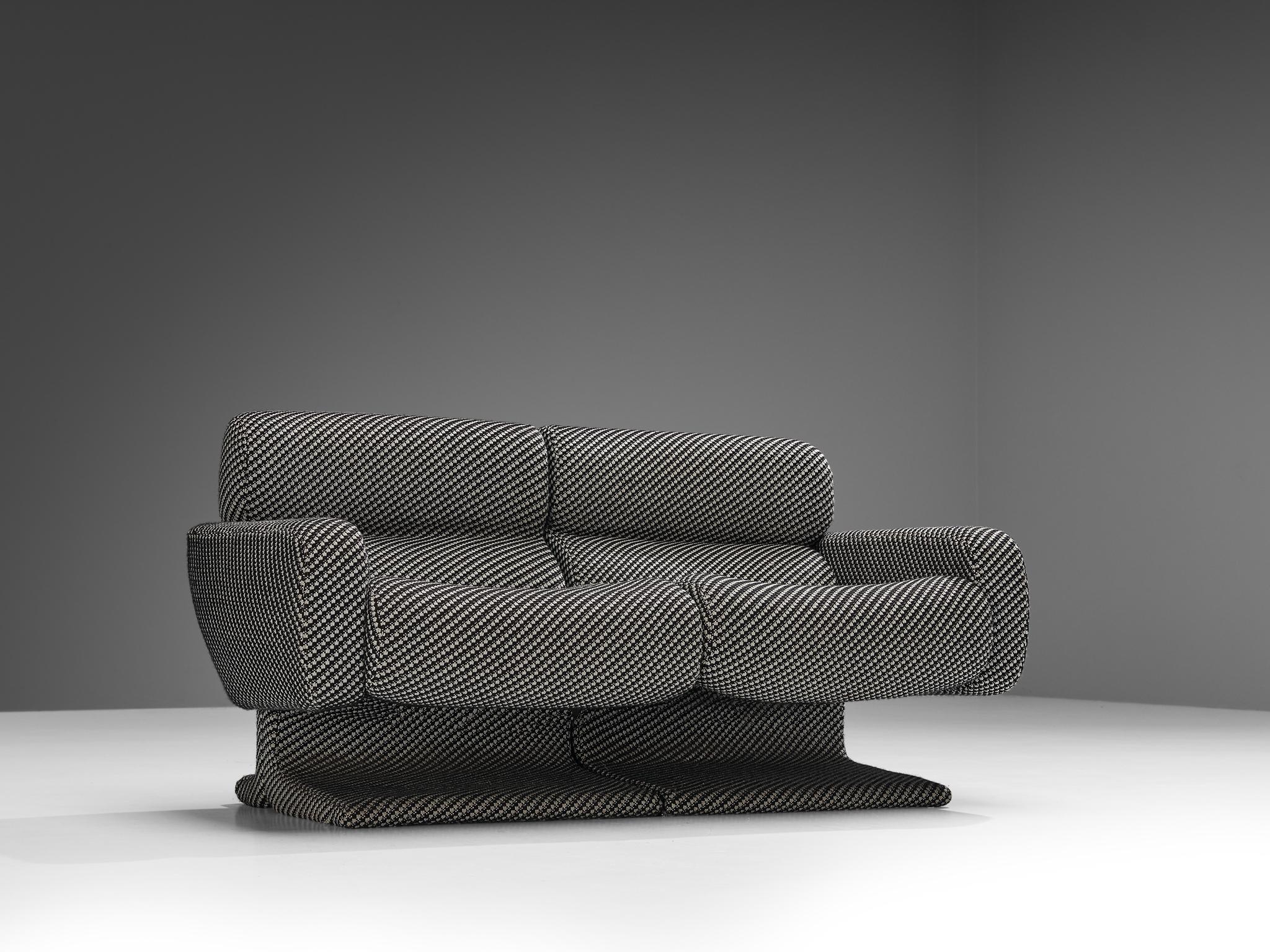 Post-Modern Postmodern Italian Modular Sofa in Checkered Upholstery For Sale