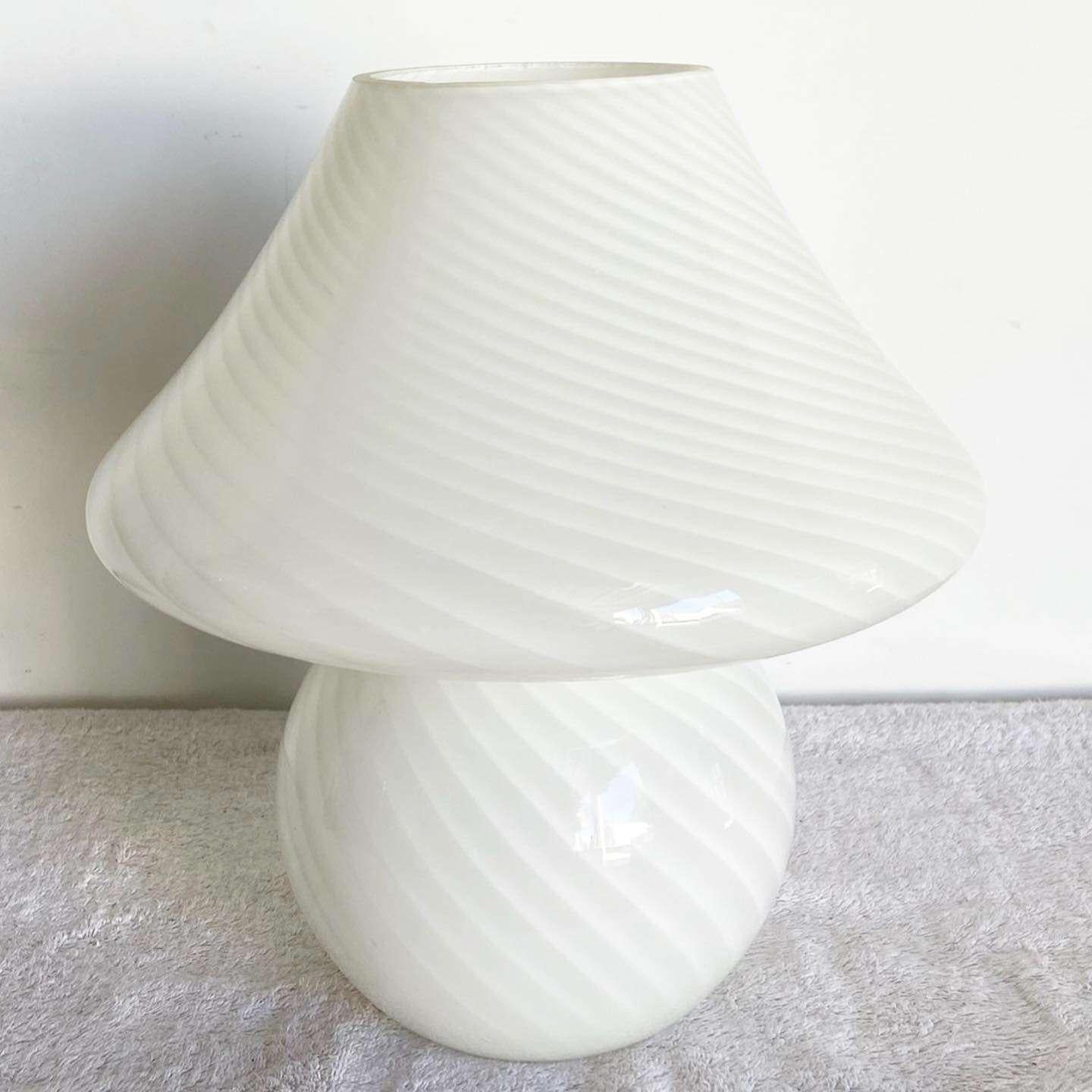 Late 20th Century Postmodern Italian Murano Mushroom Table Lamp For Sale