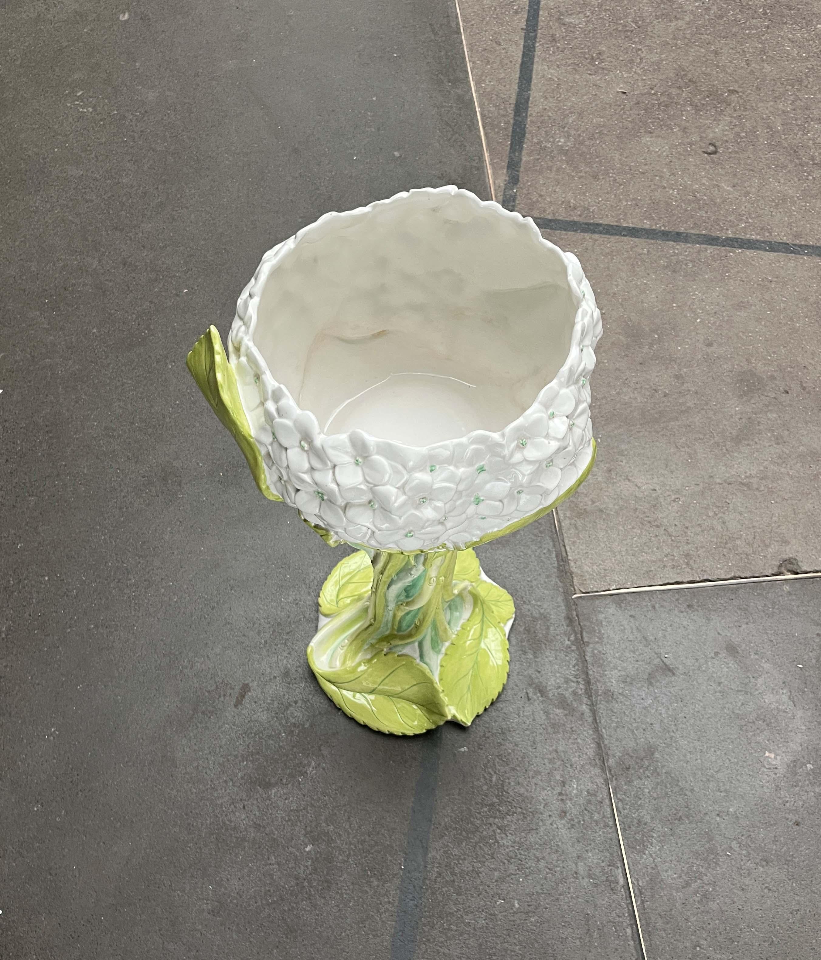 Postmodern Italian Pottery Planter with Flower Stand, 1980s For Sale 4