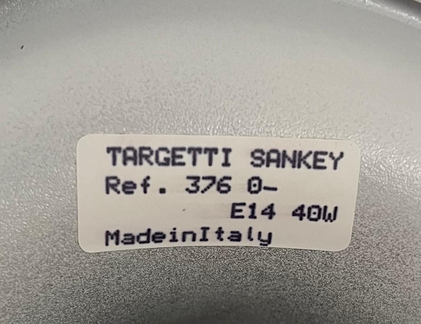 Set postmoderno italiano di quattro montature da incasso bianche di Targetti Sankey, anni '80 in vendita 11