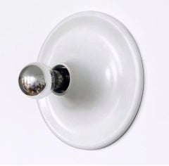 Postmodern Italian Set of Three White Wall Sconces by Targetti Sankey, 1980s